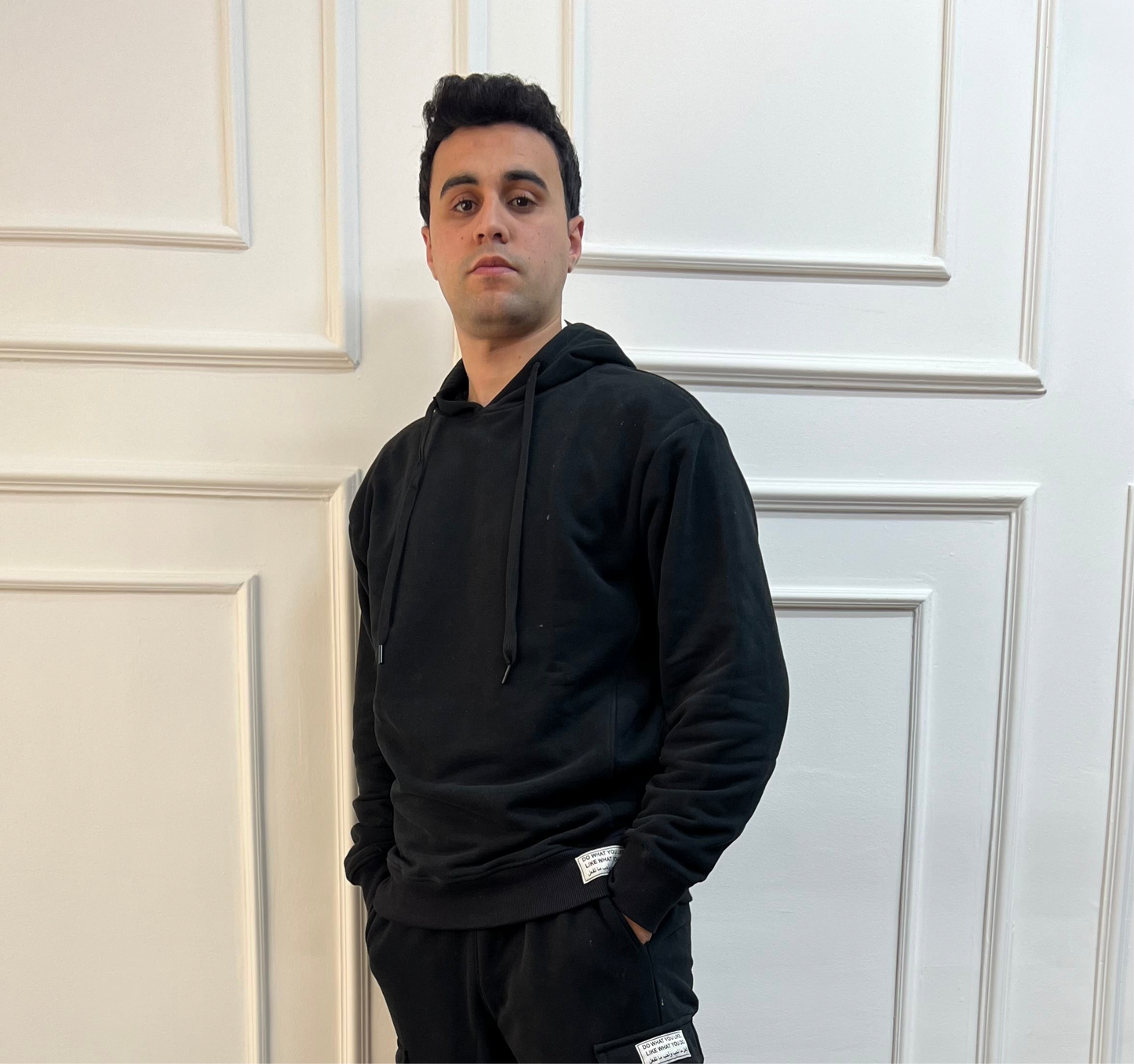 E-Comfy Hoodie with patch | Black
