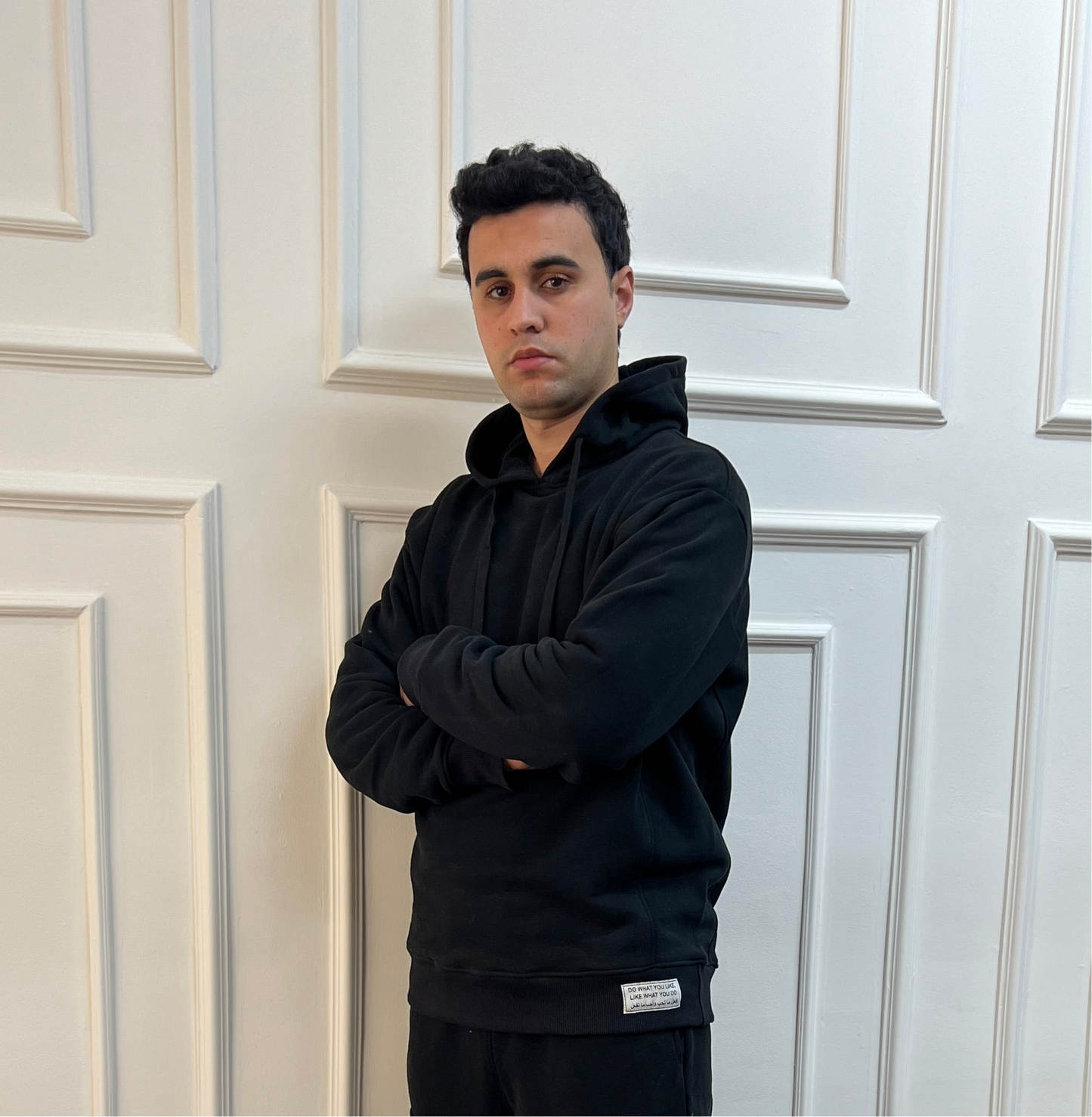 E-Comfy Hoodie with patch | Black