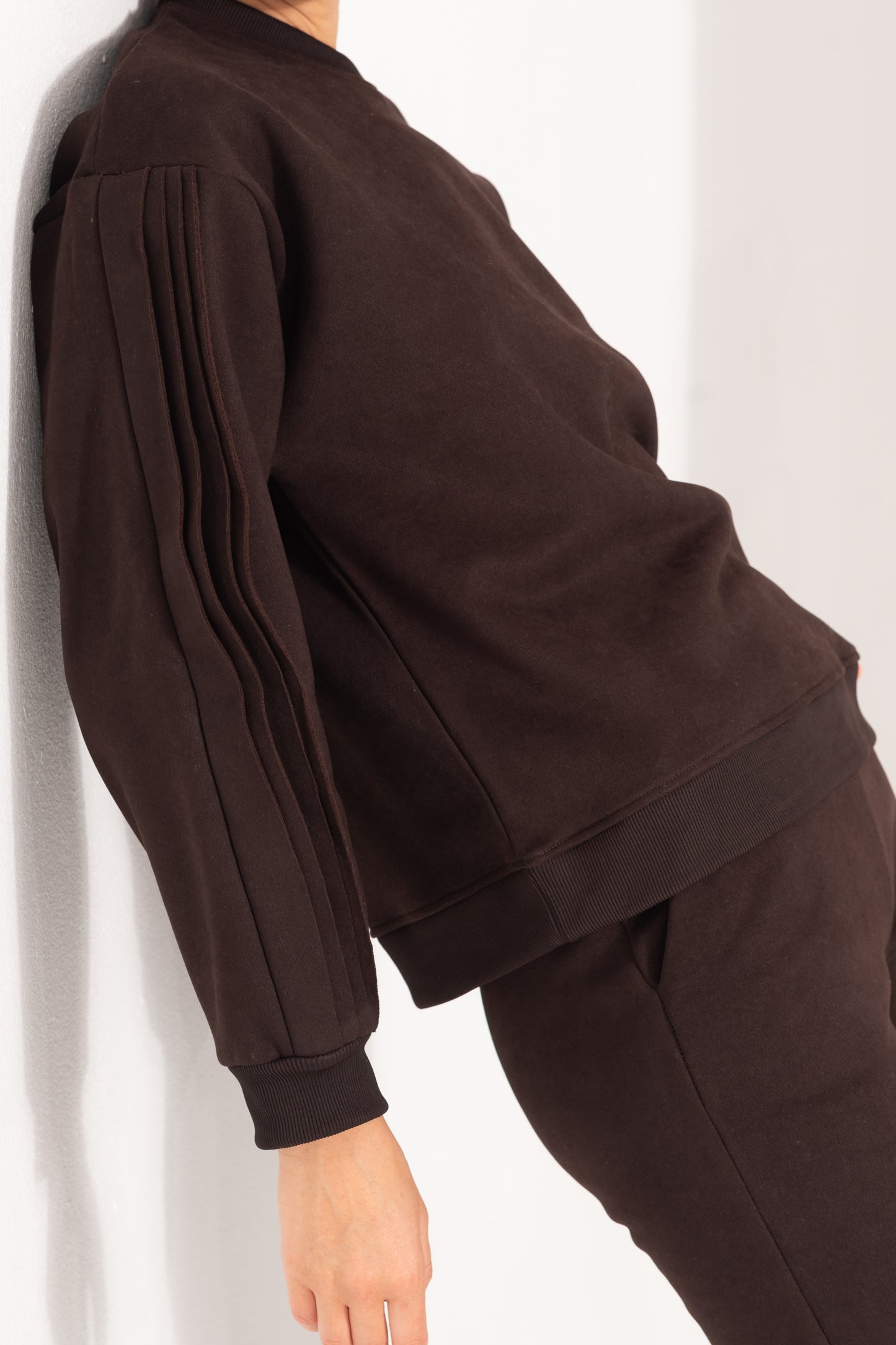 Ruffled Sleeves Tracksuit In Brown