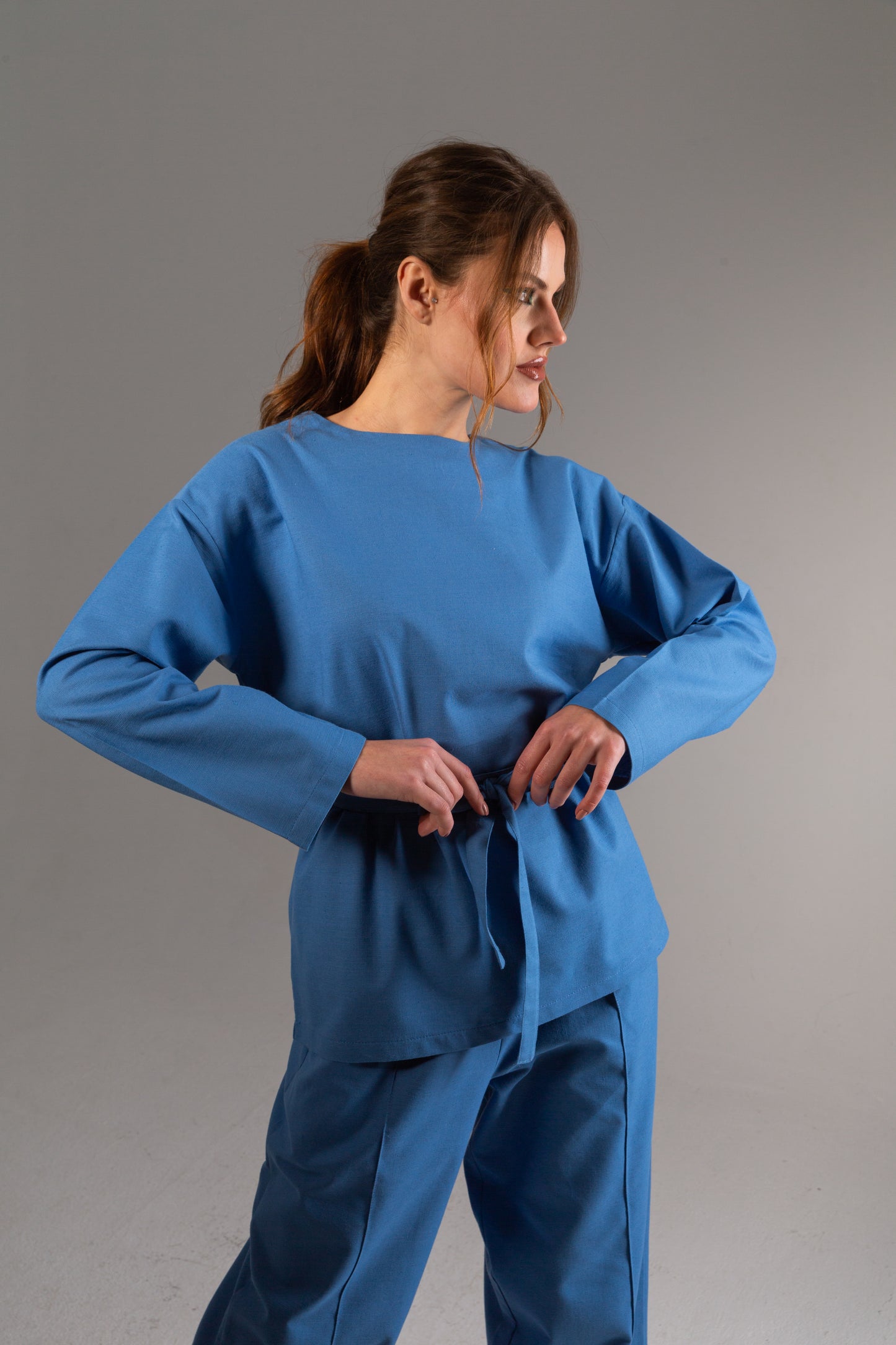 Wrapped Bow Linen Set in Blue