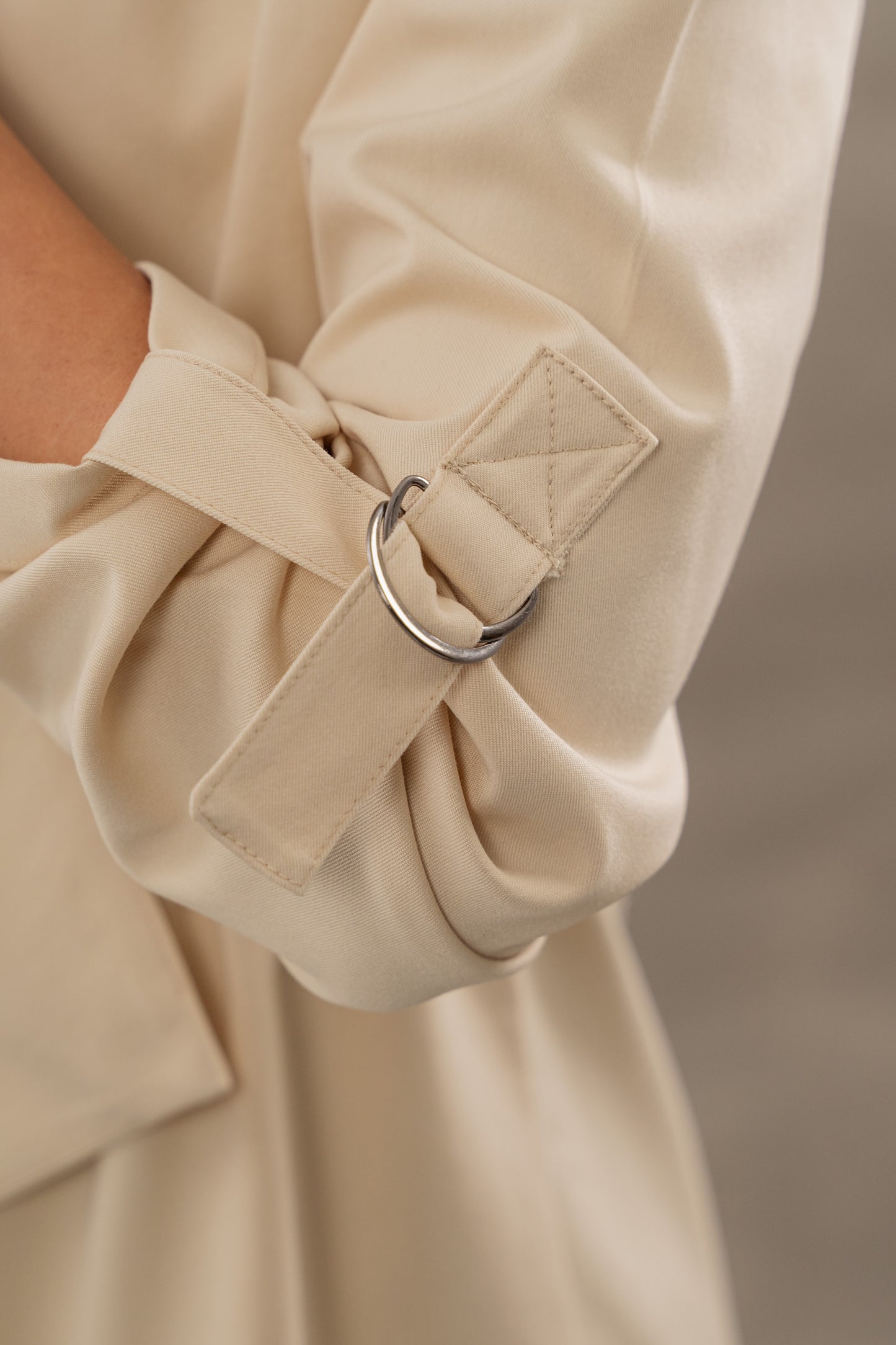 Summer Belted Jacket In Beige