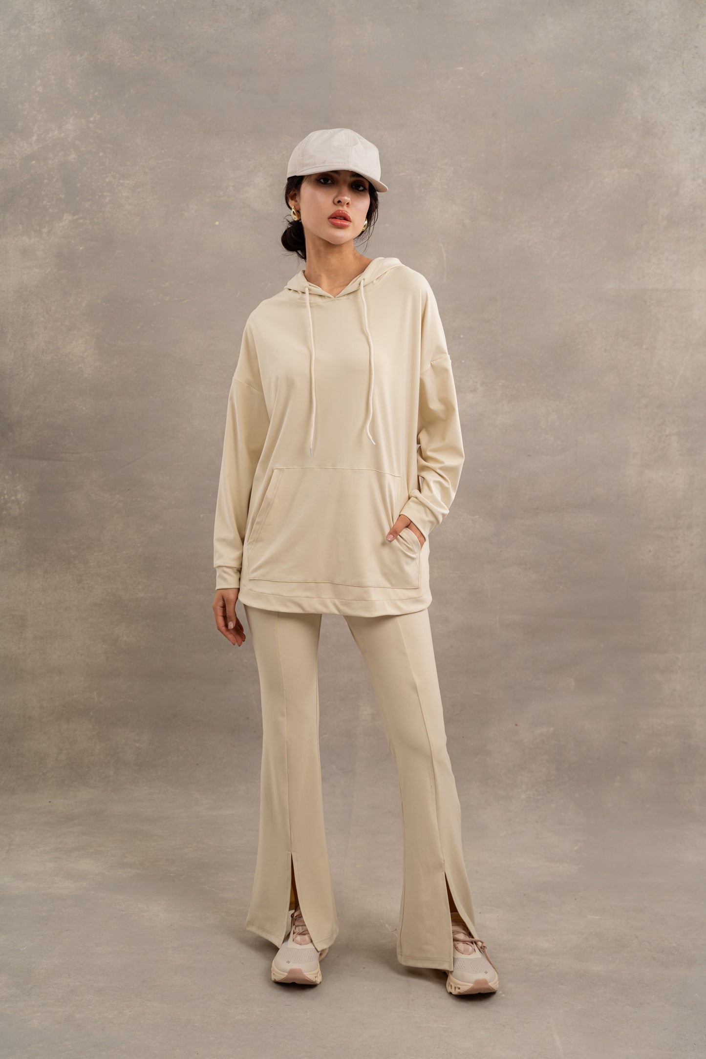 Flare Sporty Set In Beige