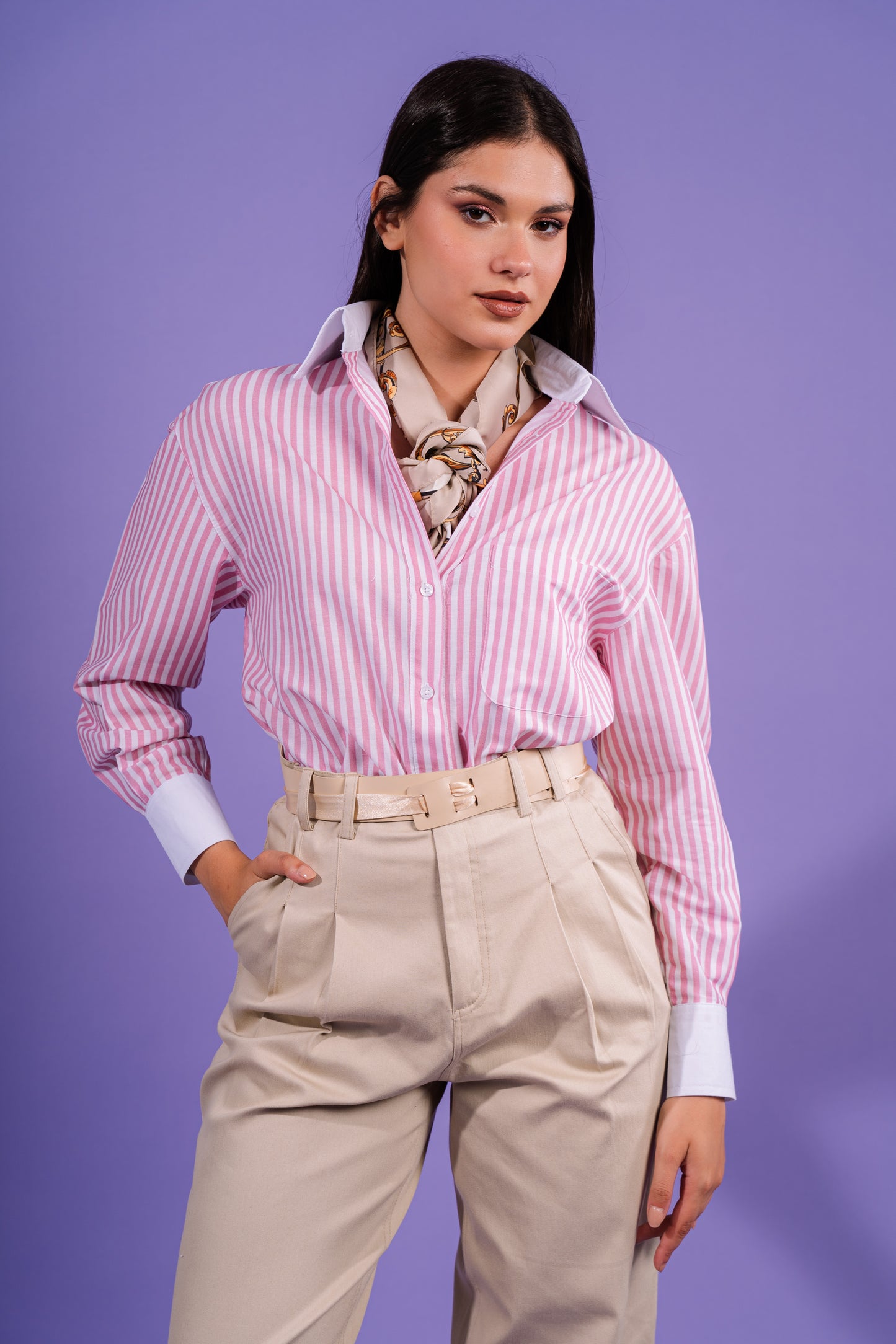 Mom Fit Trousers In Beige