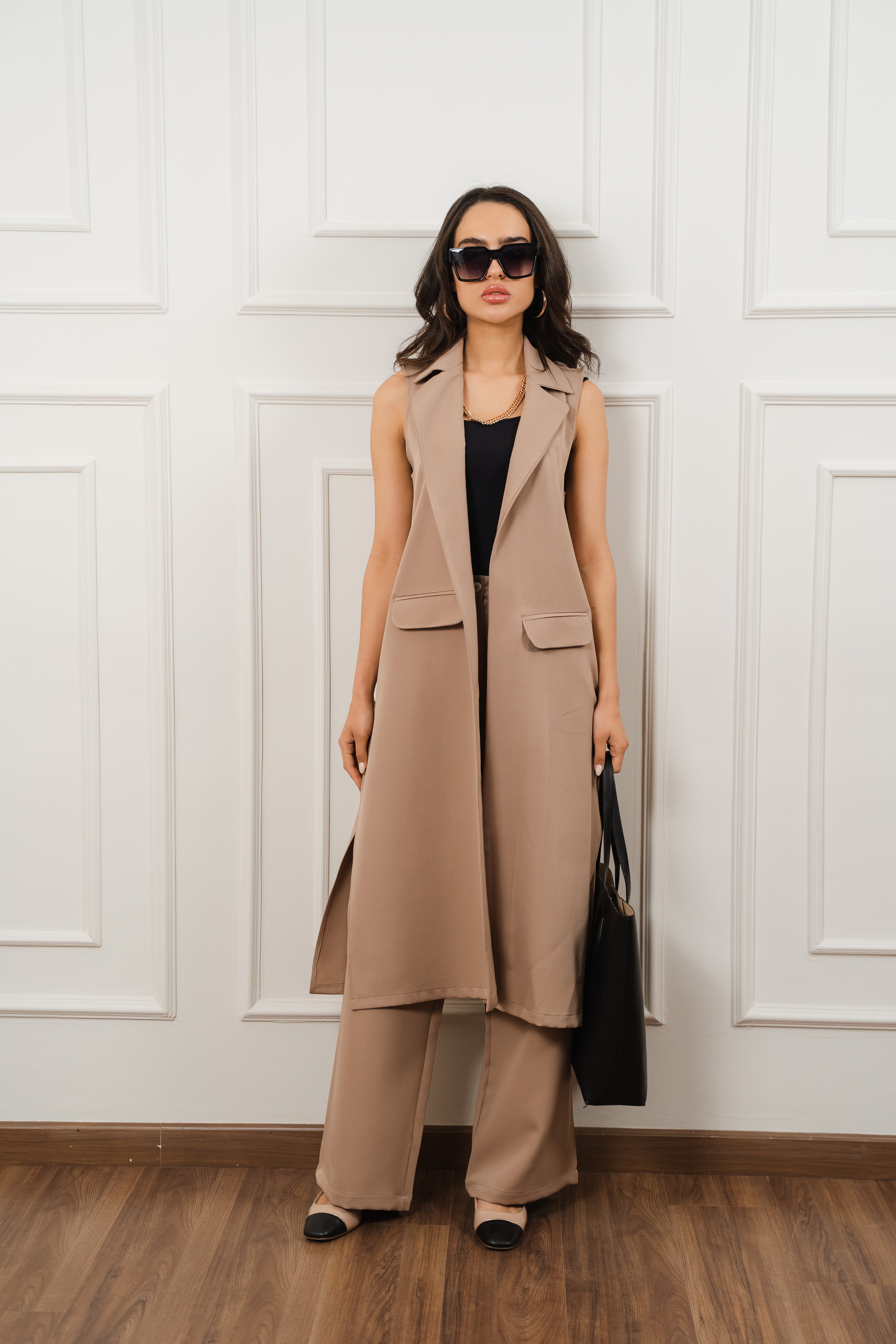 Long Classic Vest In Raw Umber