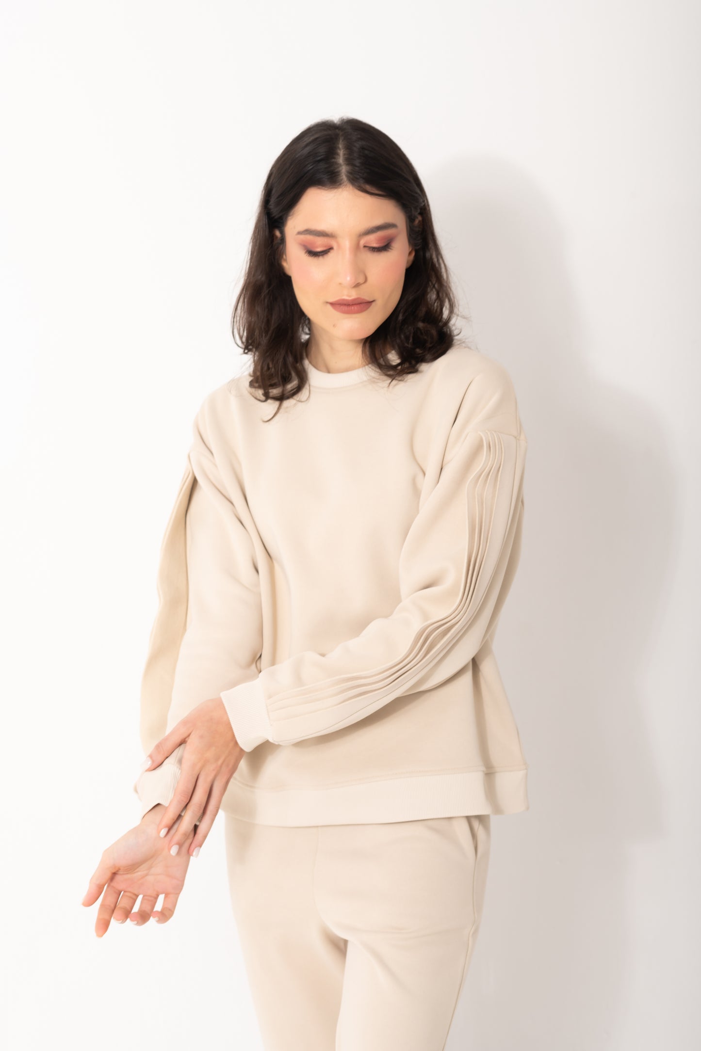 Ruffled Sleeves Tracksuit In Beige