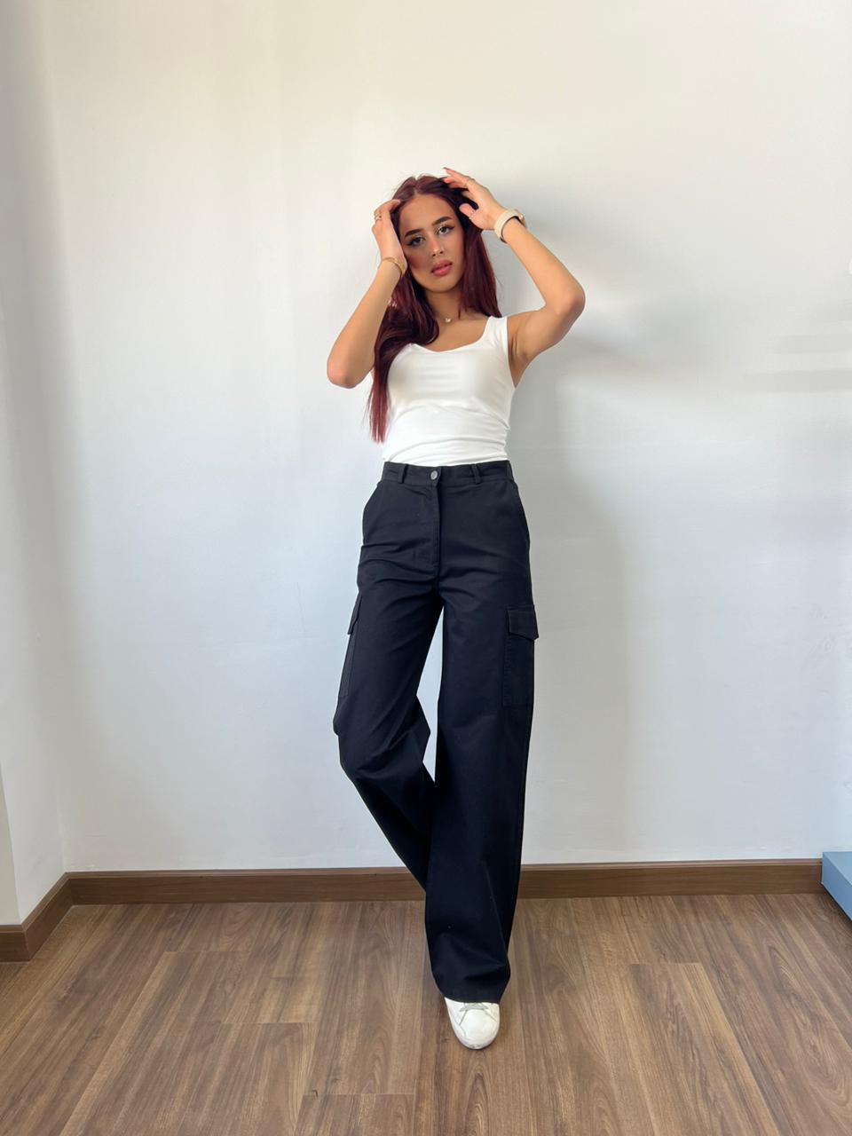 Gabardine Cargo Pants In Black