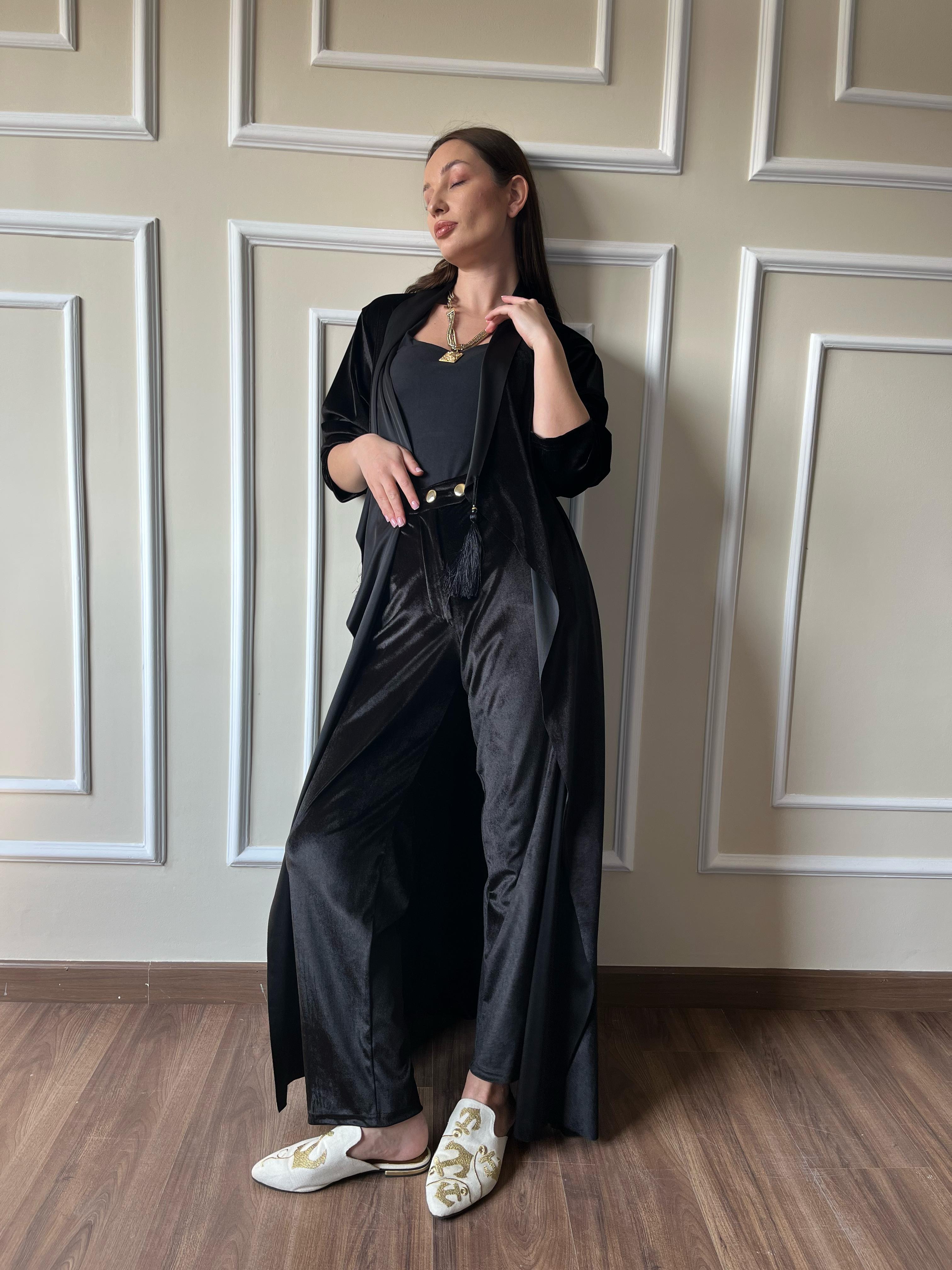 L-I - Ramadan Cardigan Set In Black