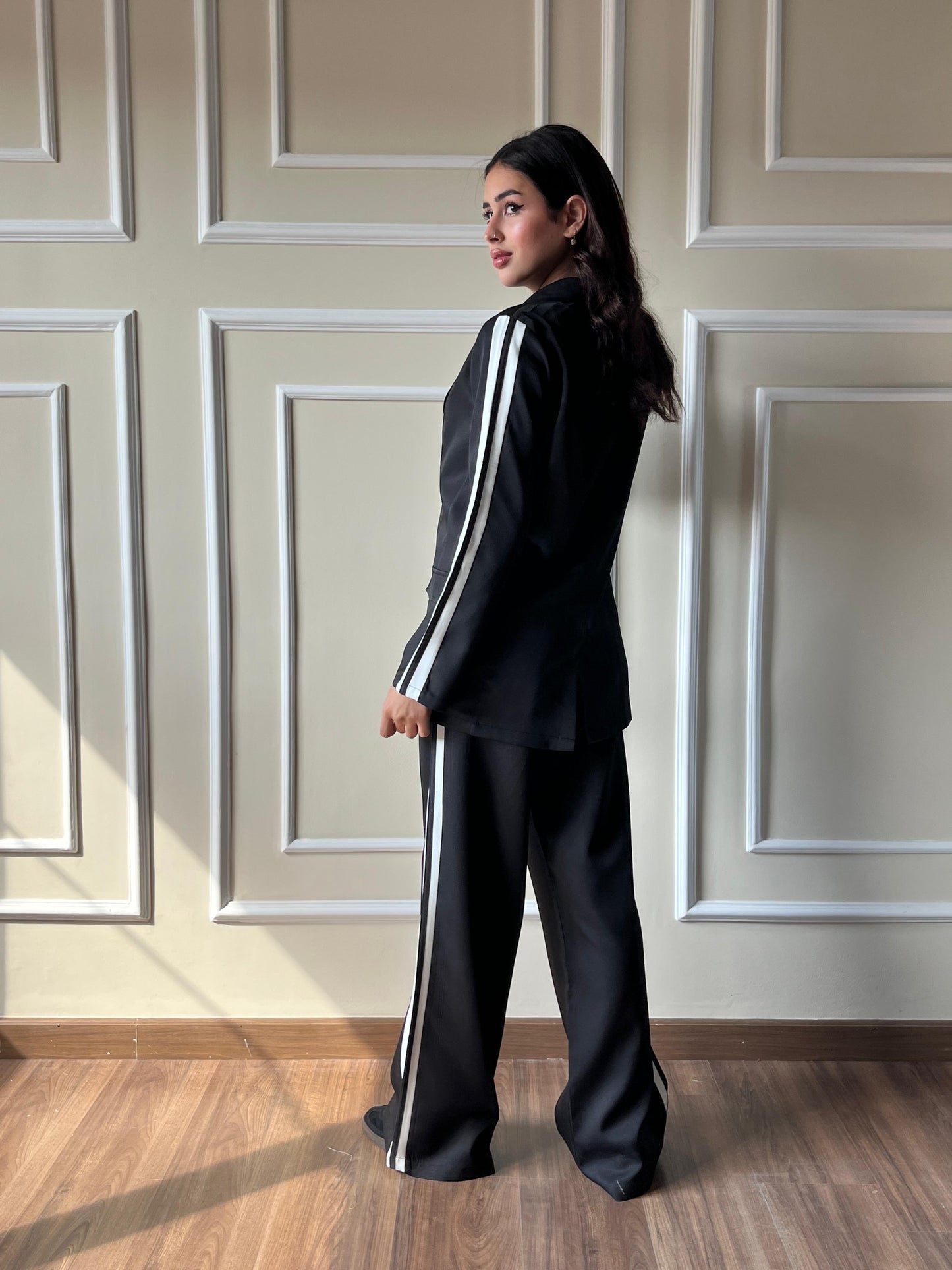 Side Strrip Blazer Set | Black
