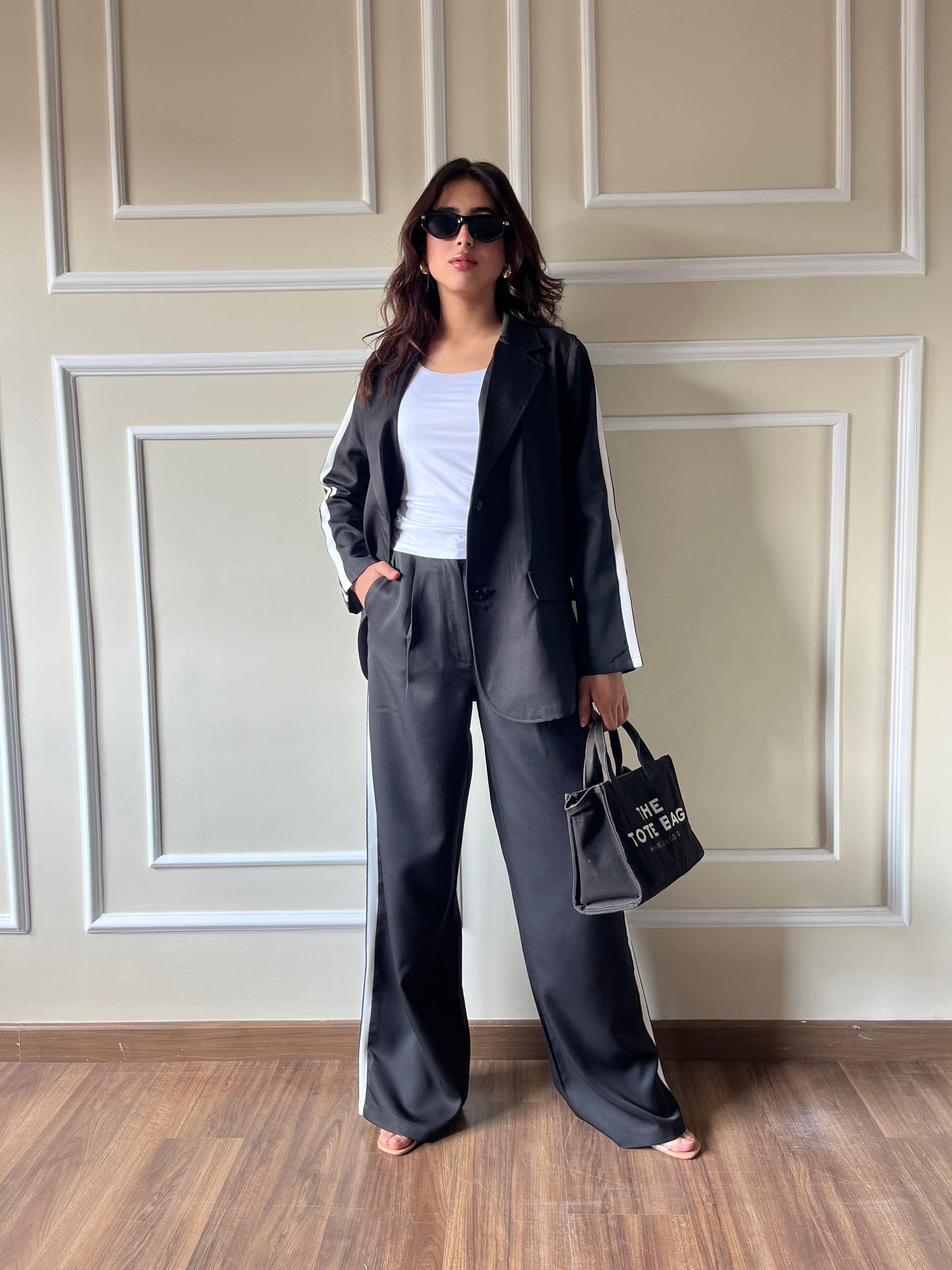 Side Strrip Blazer Set | Black