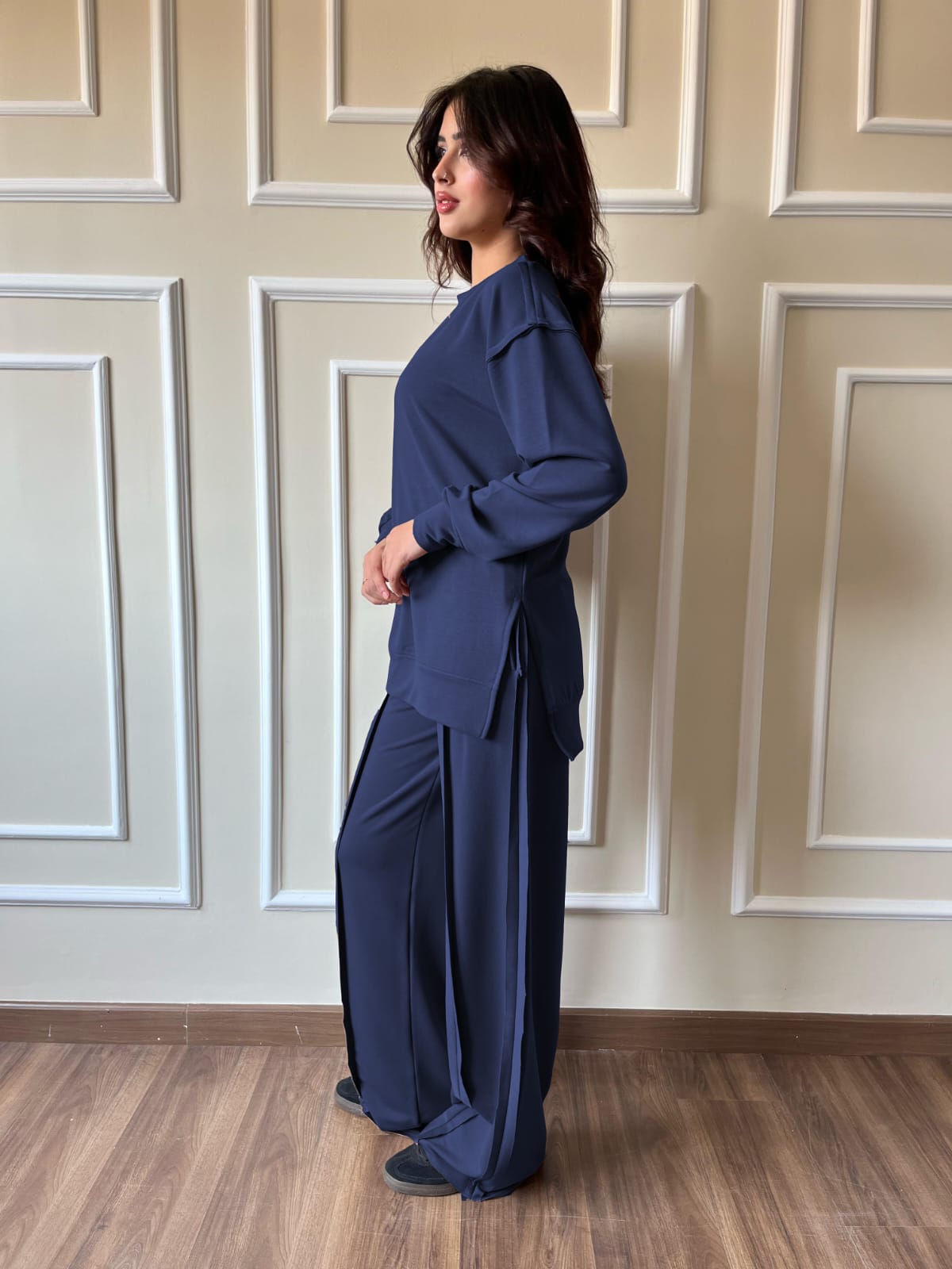 Raw Edge Sweetshirt Set In Navy