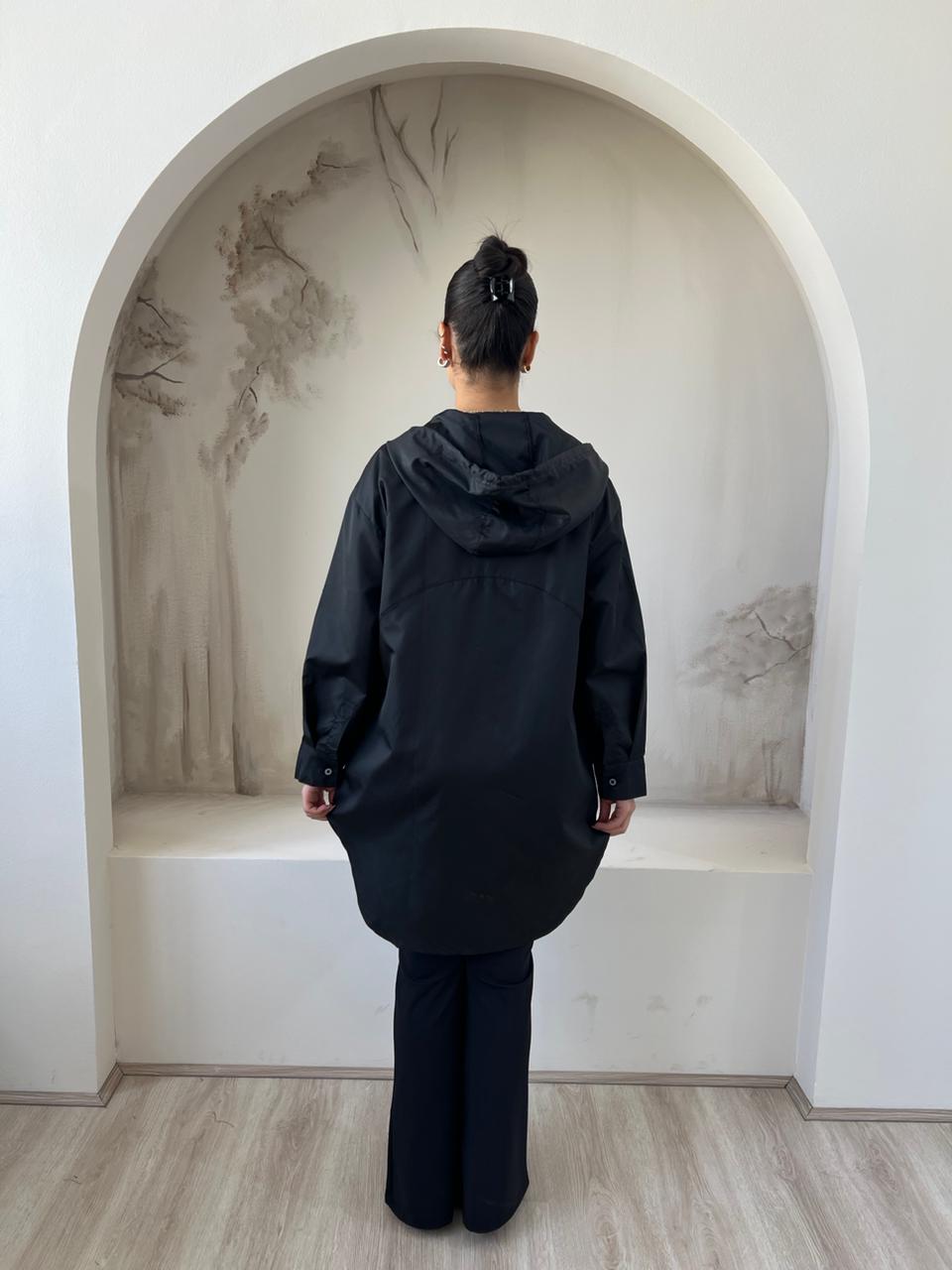 Light waterproof jacket | Black