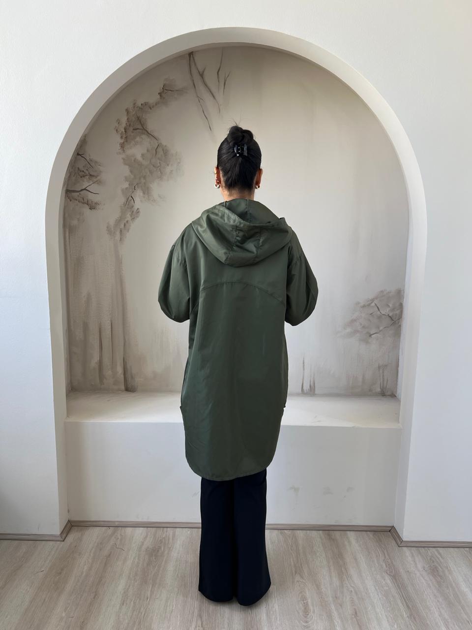 Light waterproof jacket | Olive