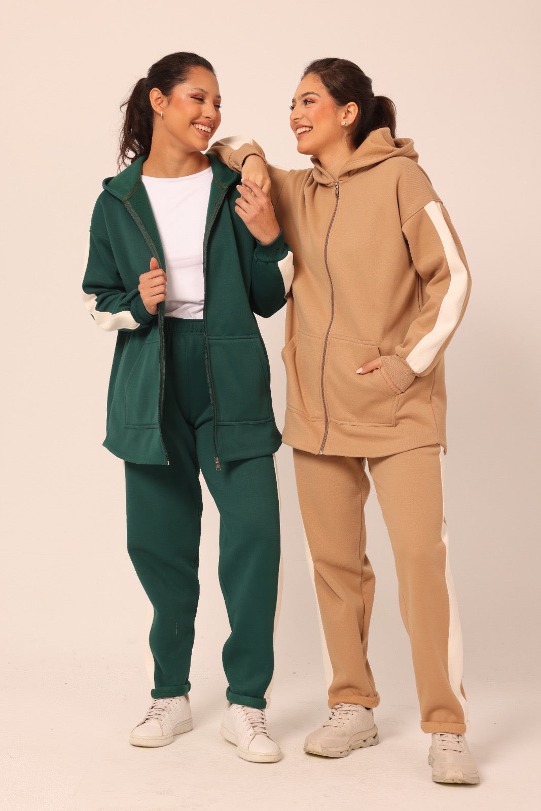 White Stripe Set | Cafe