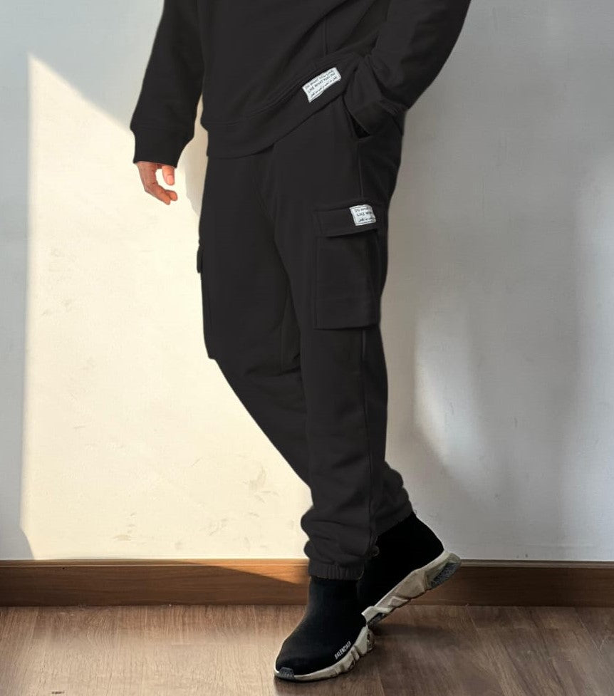 E-Comfy Cargo Pants with patch | Black