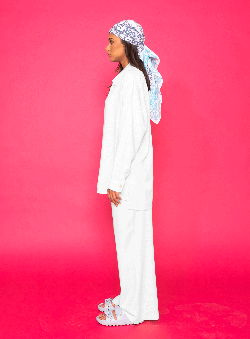 Long Sleeved Button Shirt Set In White