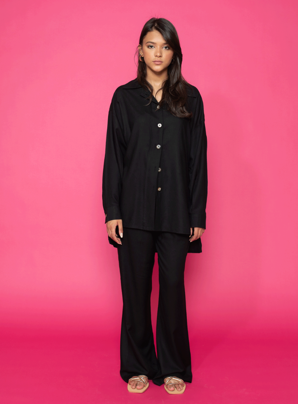 Long Sleeved Button Shirt Set In Black