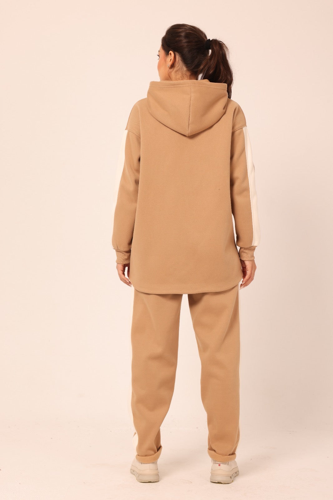 White Stripe Set | Cafe