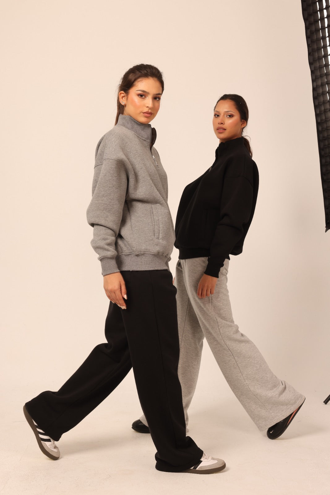 Quarter zipper | Grey