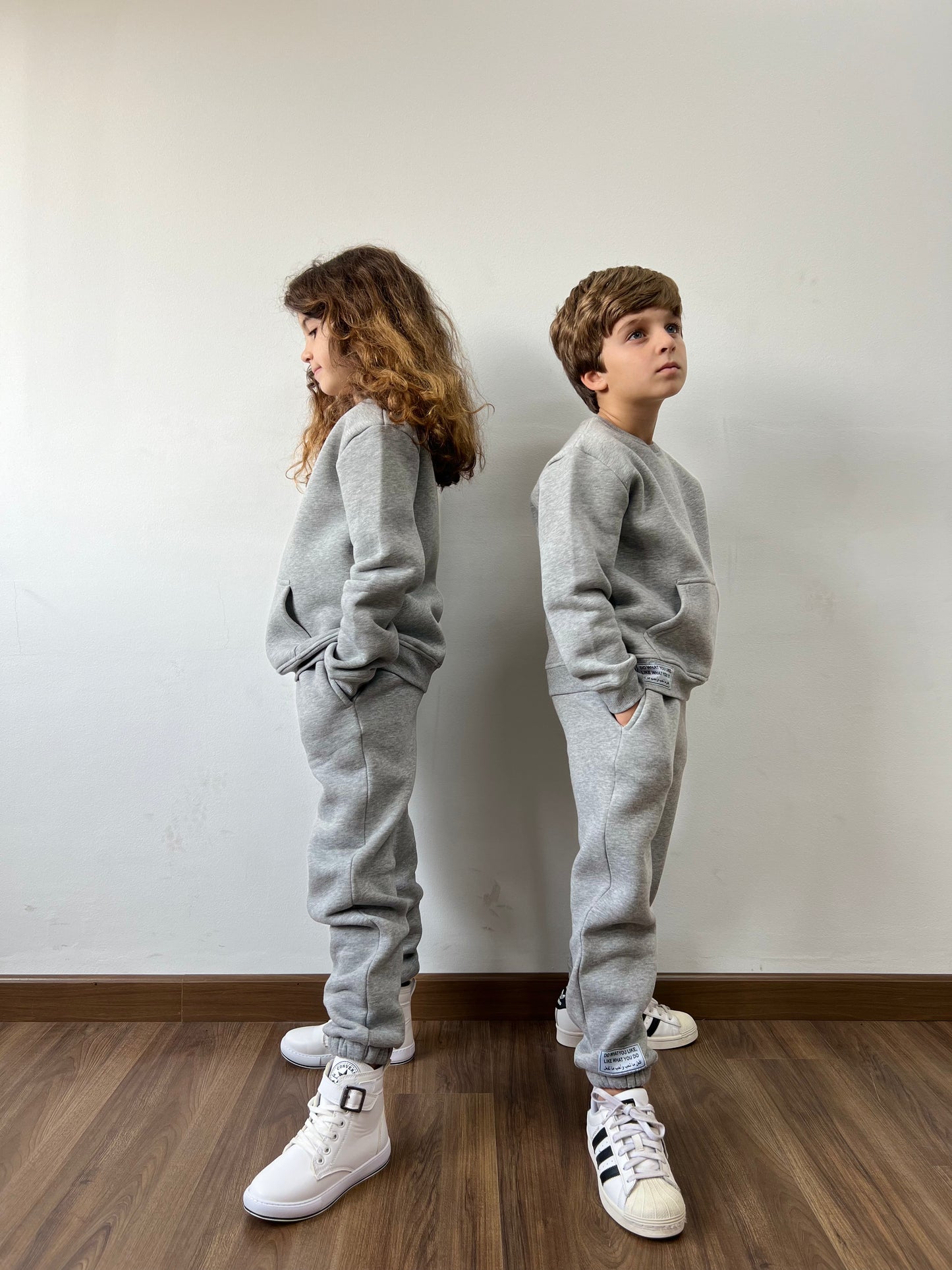 Patched Sweatshirt Set In Gray
