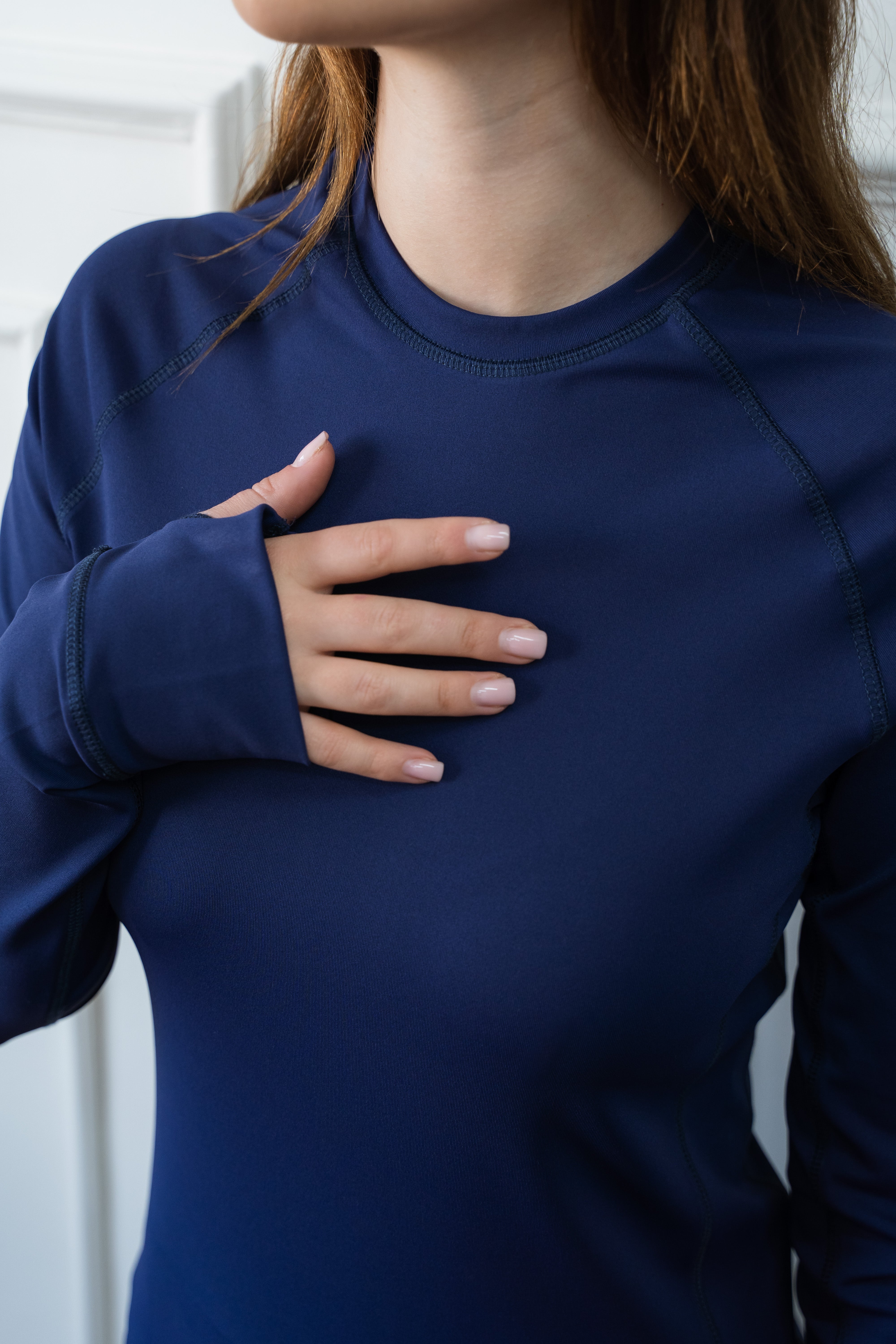 Sporty Thumbhole Top In Navy