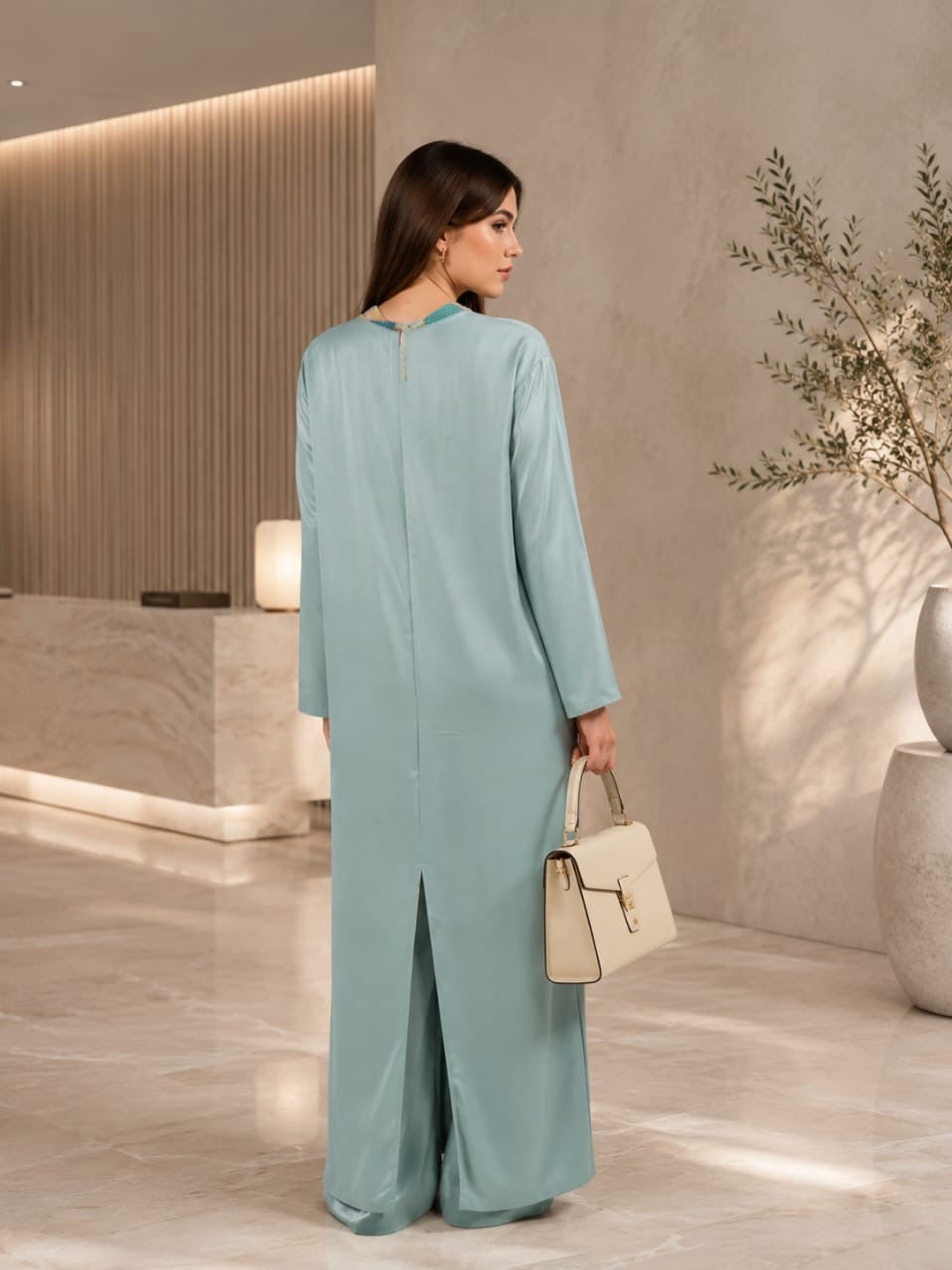 Loose irregular set