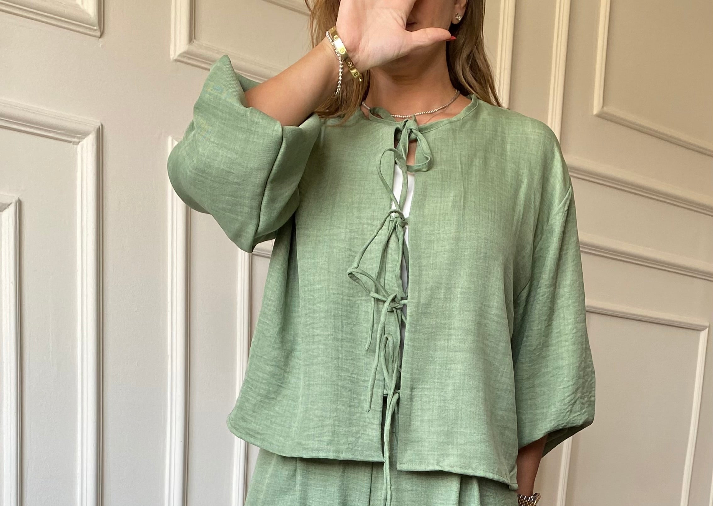 W-The Tie Details Blouse In Mint-Green