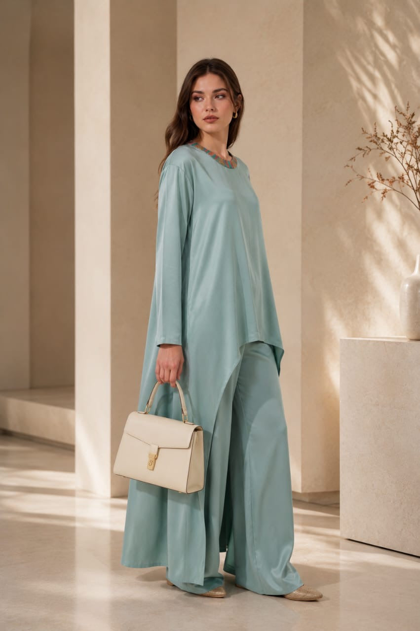 Loose irregular set