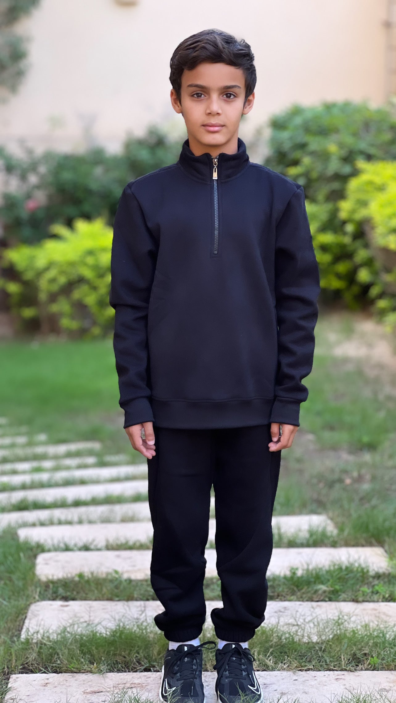 High Neck Zipper Set For Kids In Black