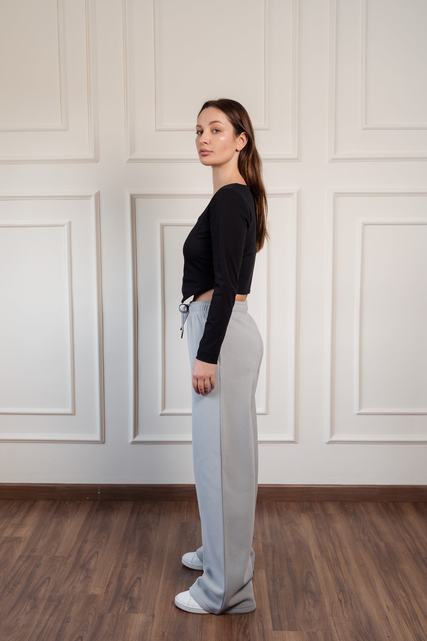 L-I- Wide-Leg Sweatpants in Fleece | Gray