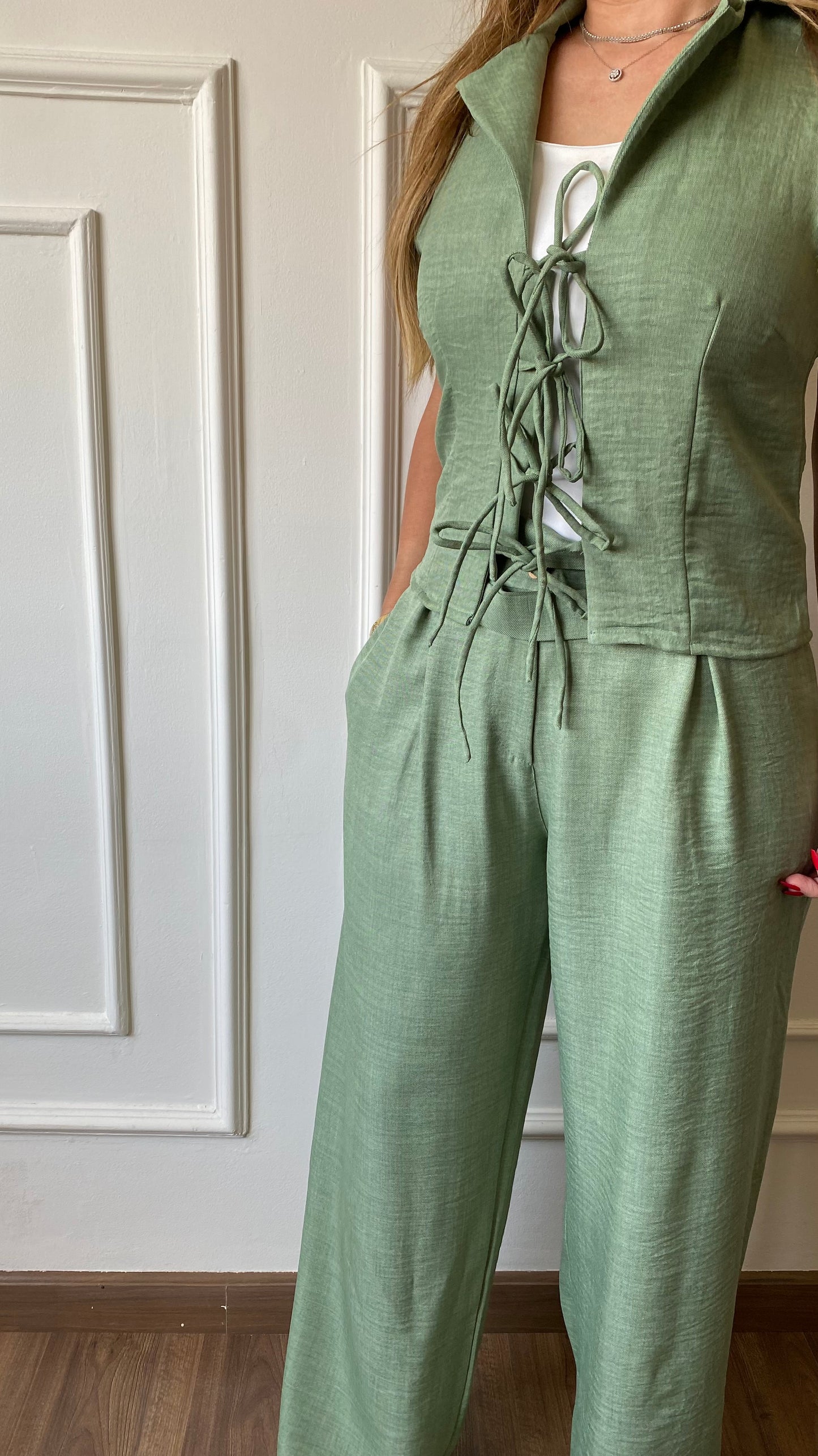 W-Mint-Green Retro