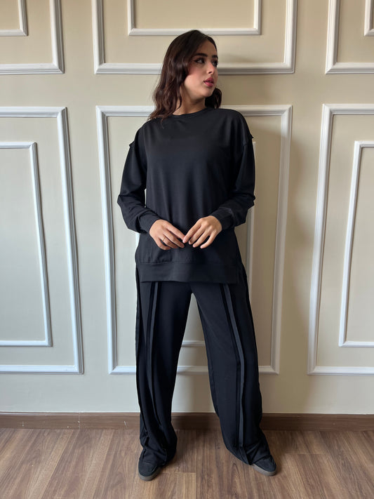 Raw Edge Sweetshirt Set In Black