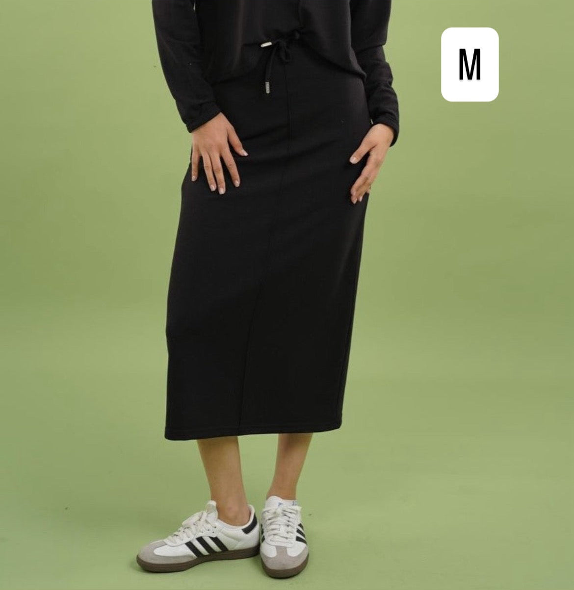 Cozy Skirt In Summer-Melton | Black