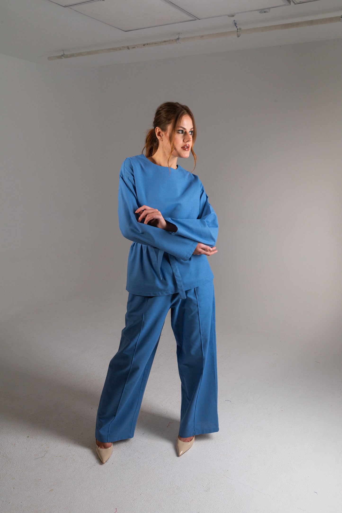 Wrapped Bow Linen Set in Blue