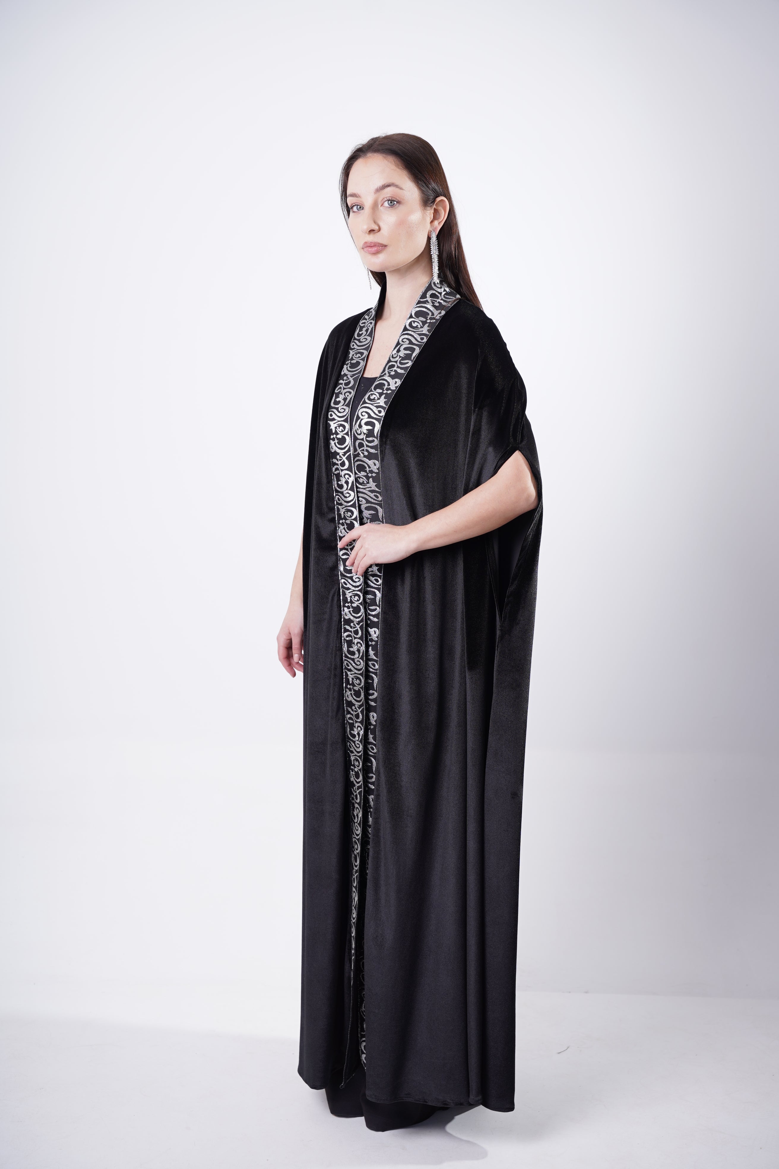 Ramdan Arabic Calligraphy Velvet Abaya