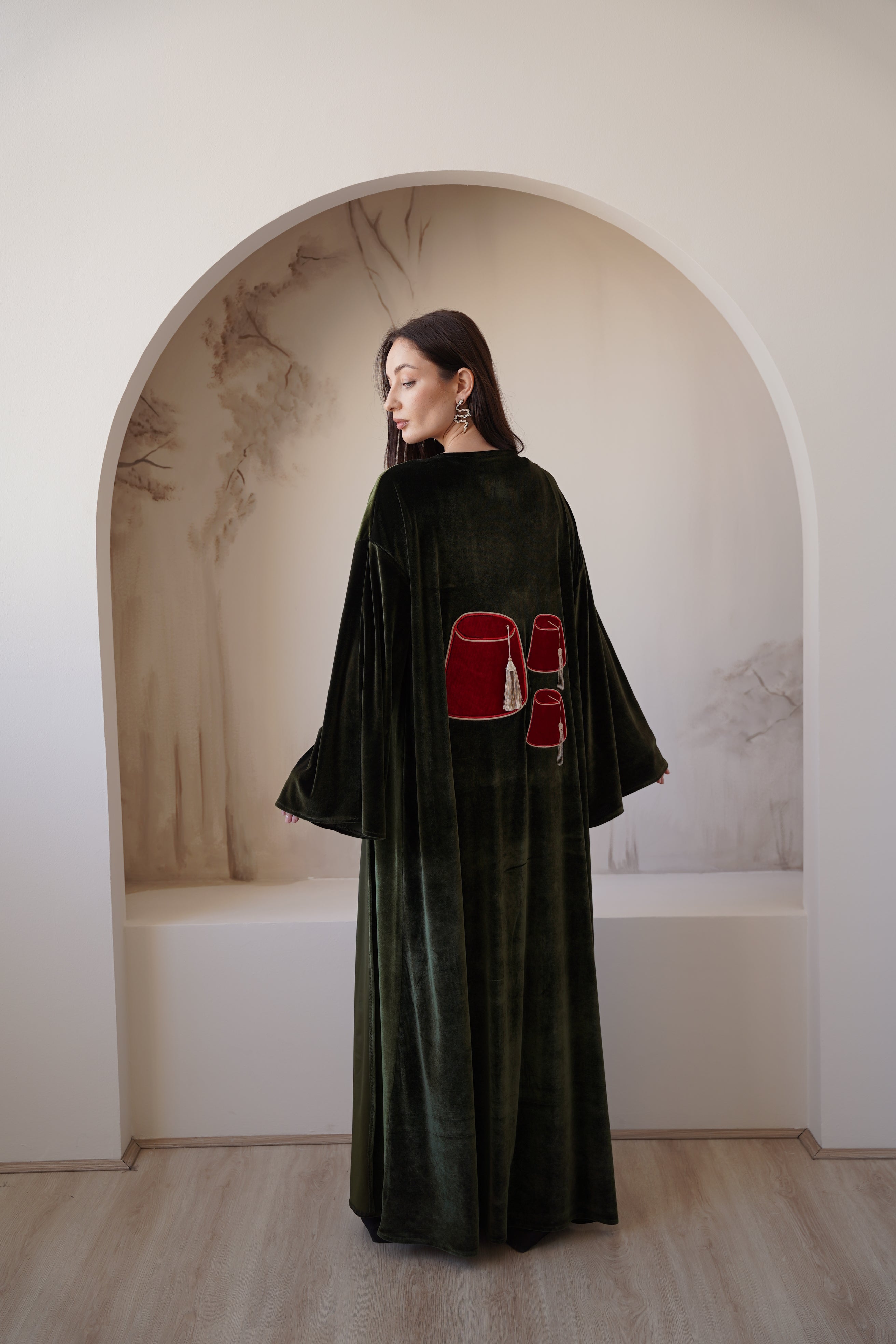 Ramdan Tarboush Abaya