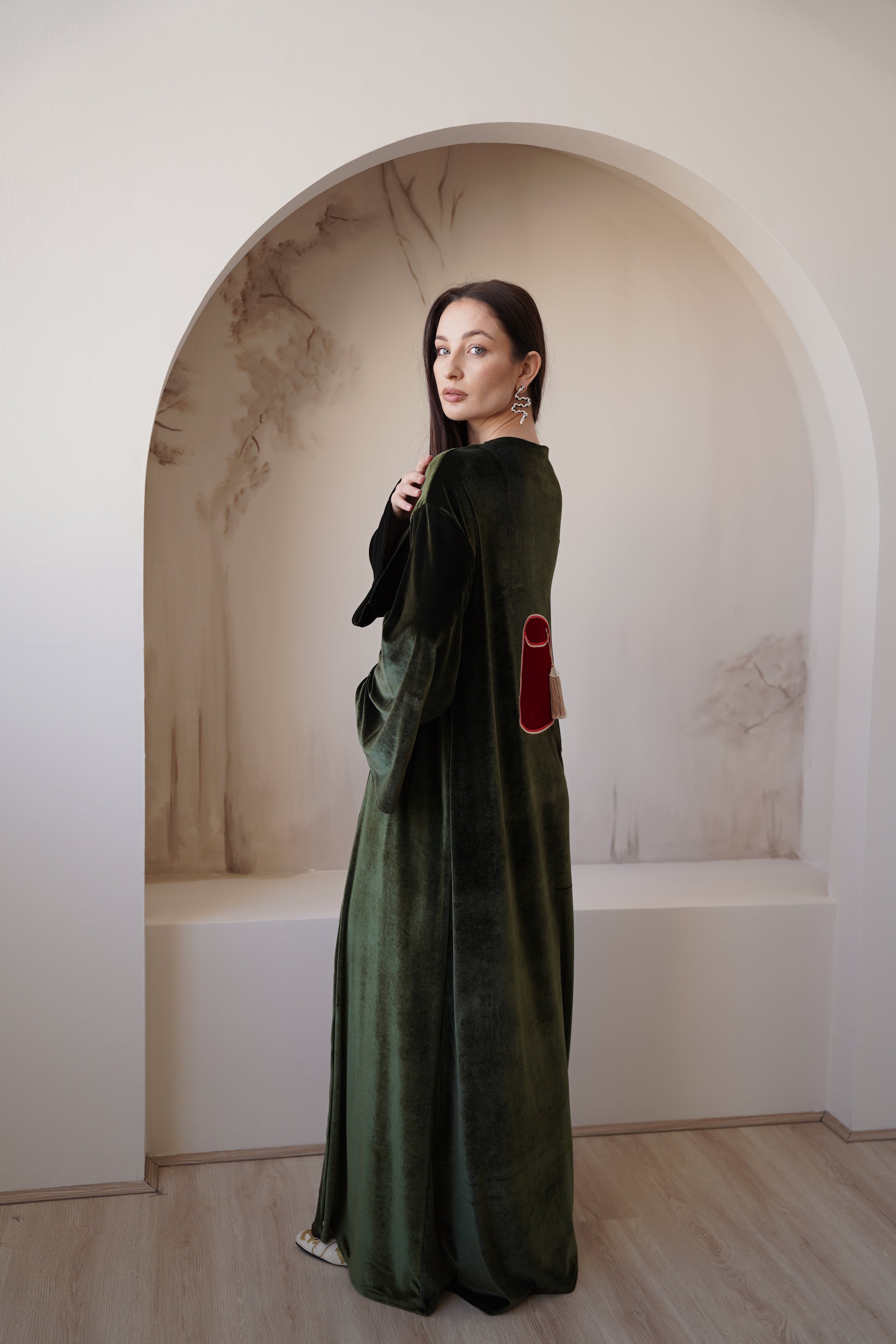 Ramdan Tarboush Abaya