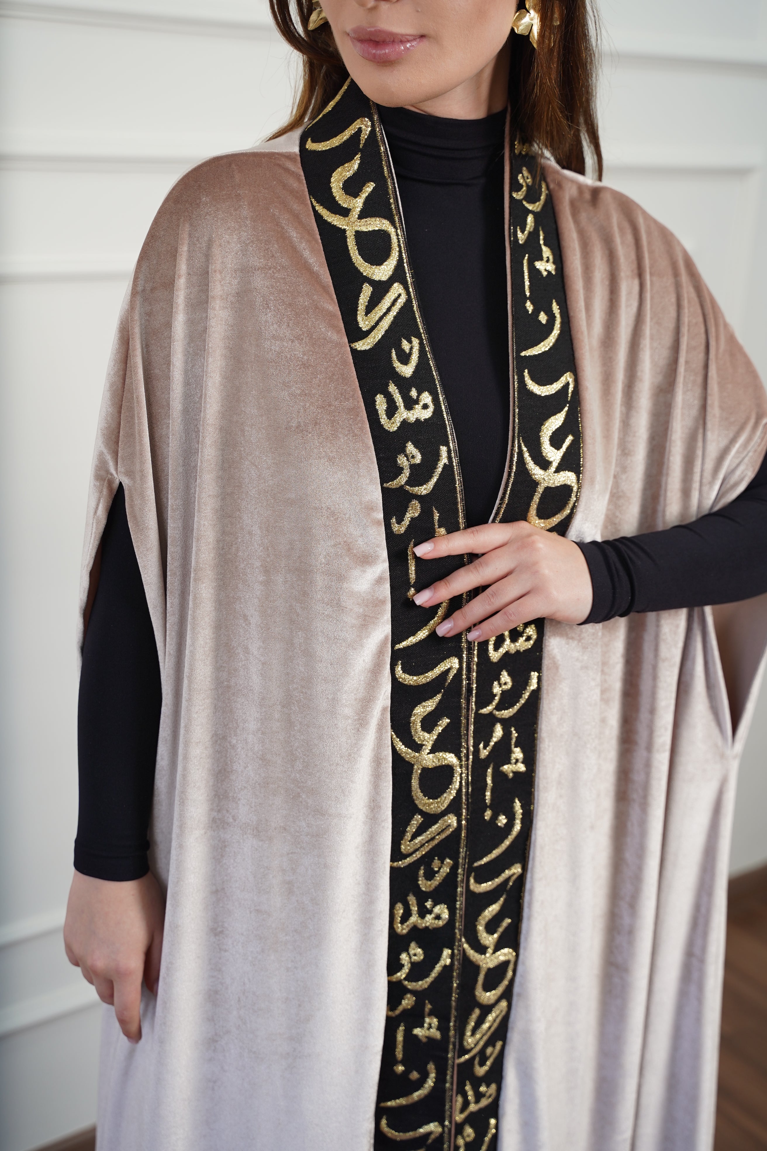 Arabic Calligraphy Velvet Abaya
