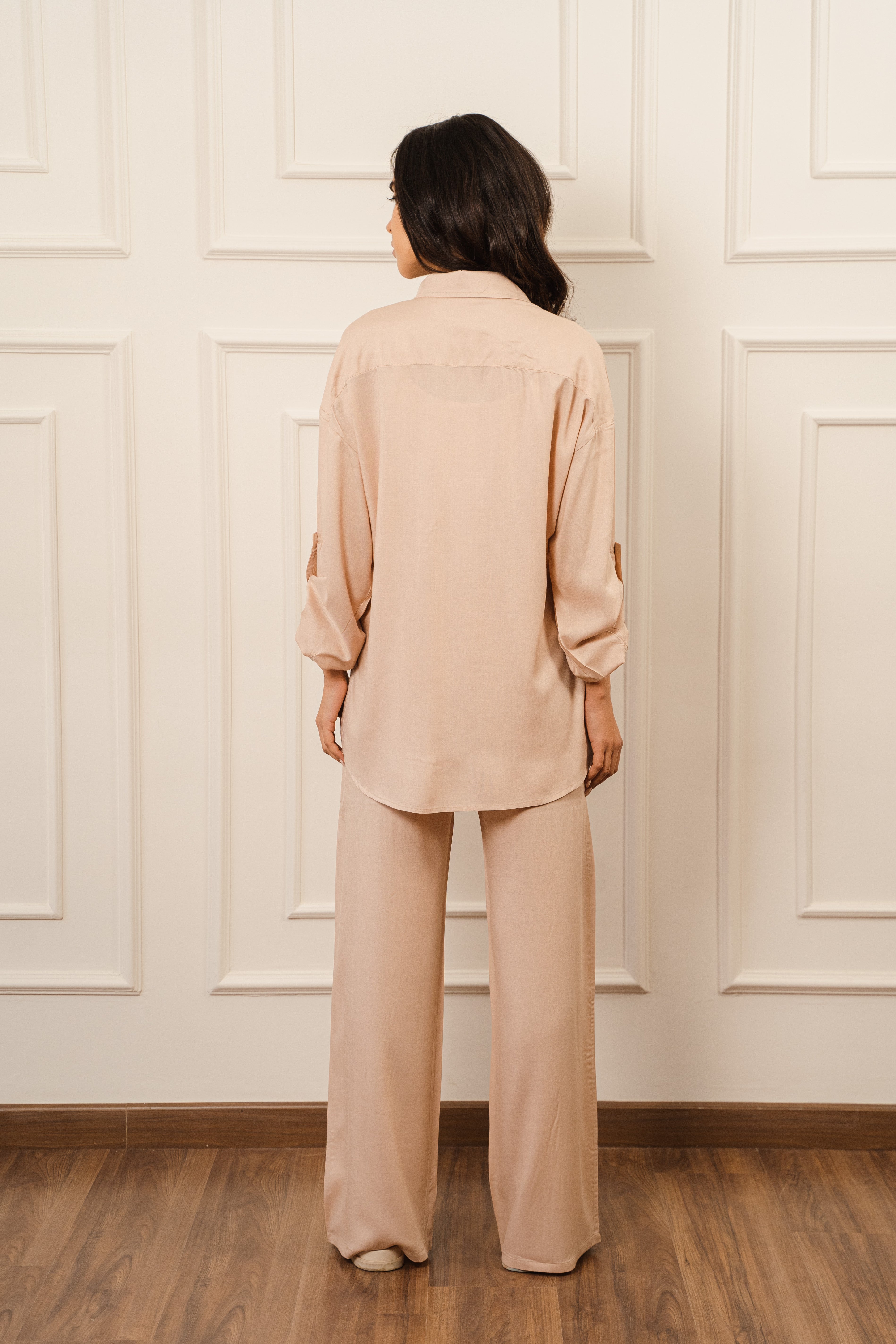 Flowy Shirt Set In Beige