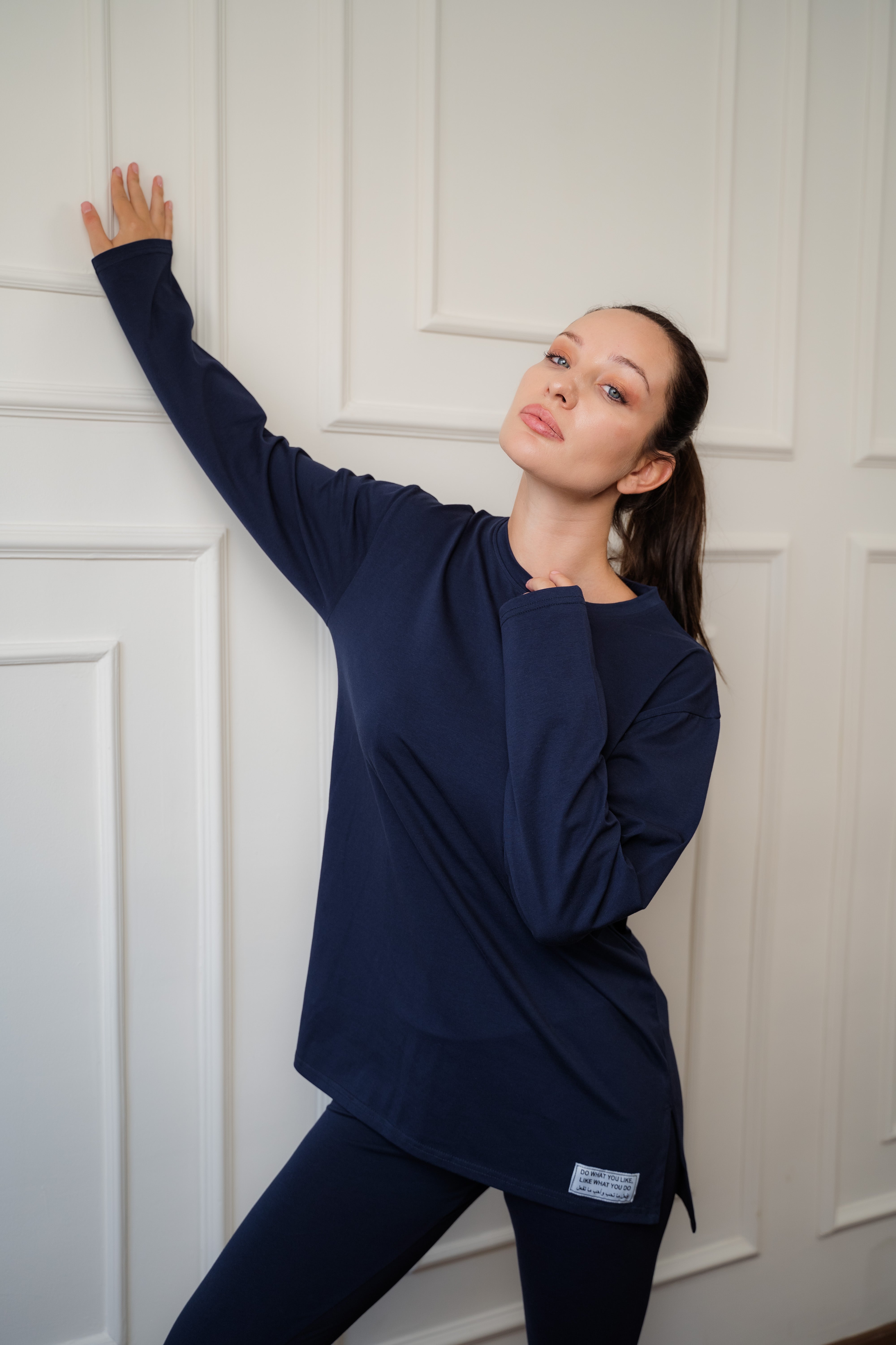 Leggings set with side slit long sleeve top