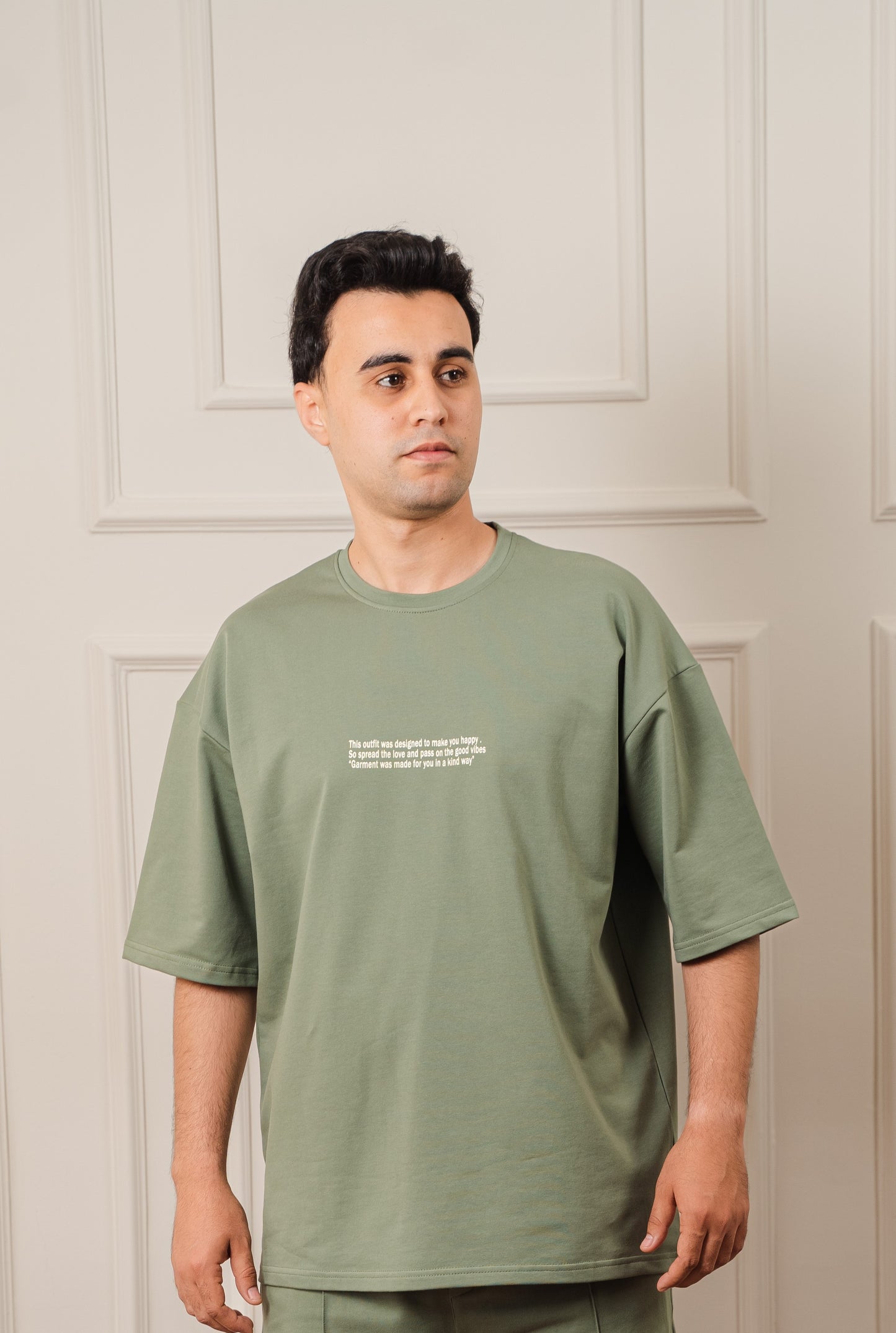 Elastic Printed T-Shirt  | Olive