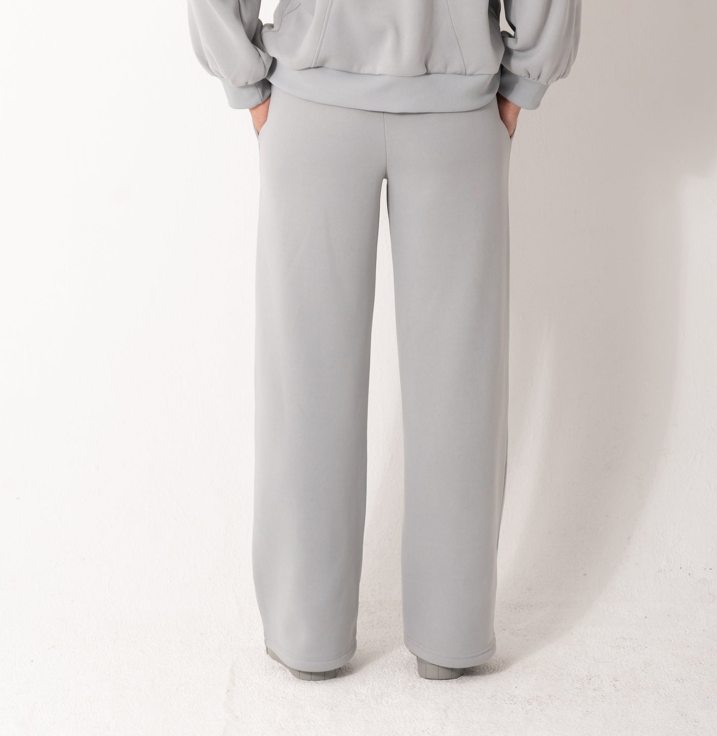 Soft Bomber Pants In Grey