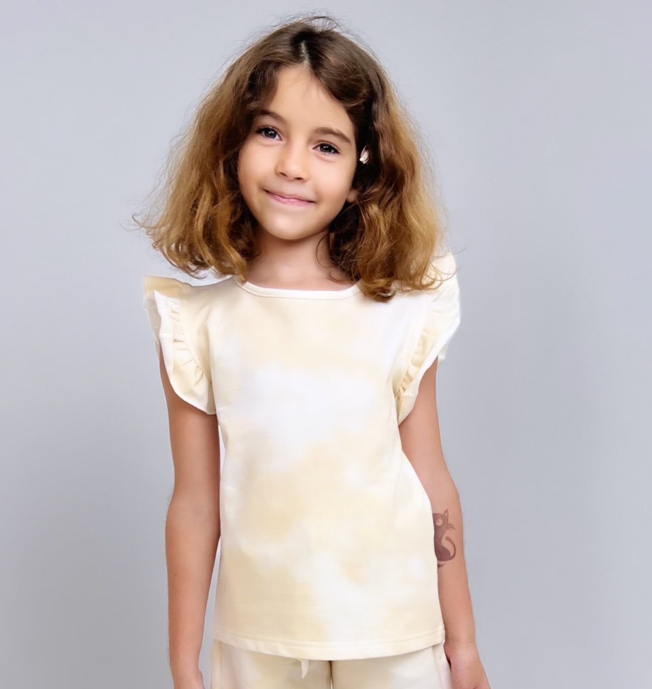 Ruffled Tie Dye Girls T-Shirt In Biege