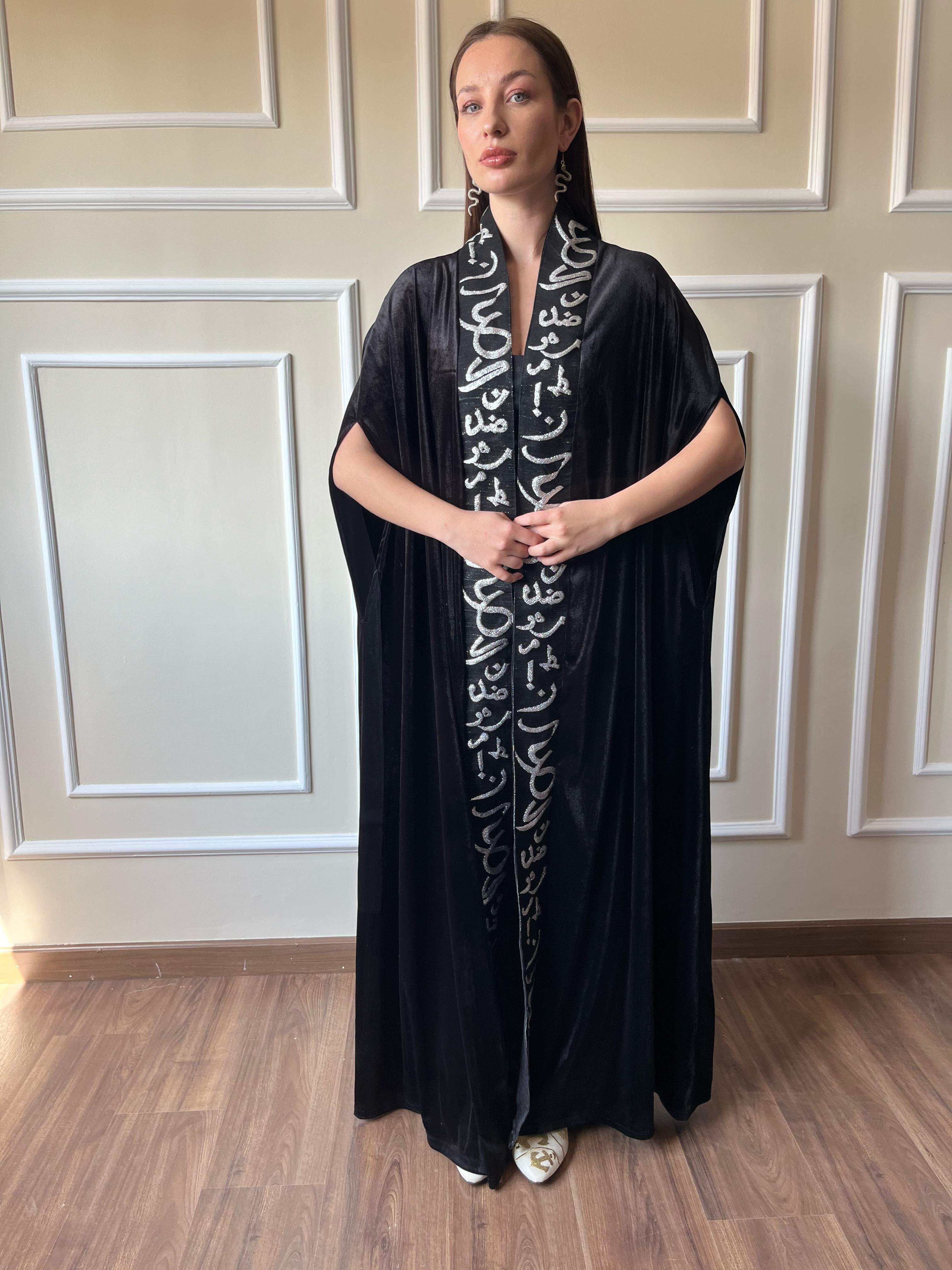 Arabic Calligraphy Velvet Abaya