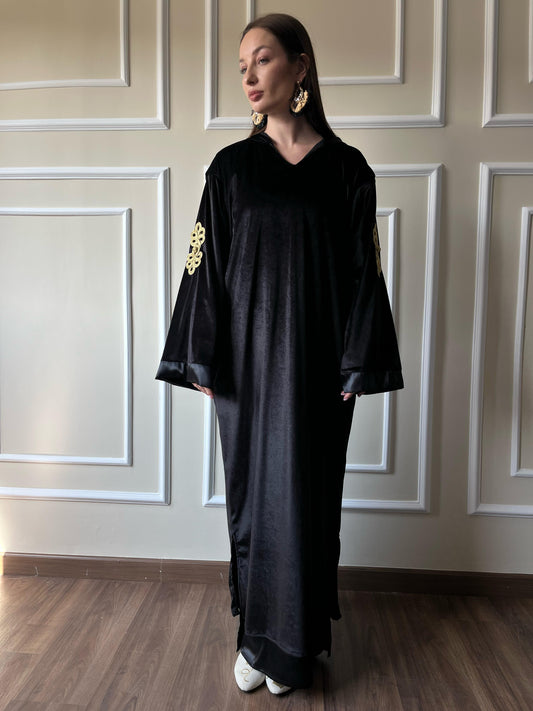 Velour Jalabe I Black & Gold
