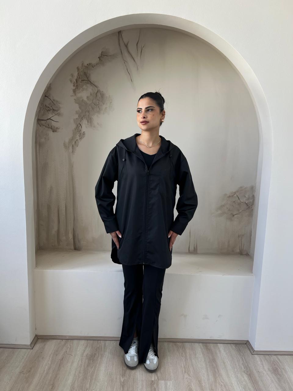 Light waterproof jacket | Black