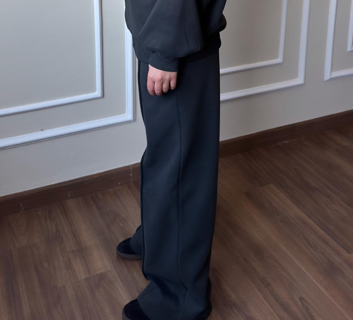 Soft Bomber Pants In Drak Grey