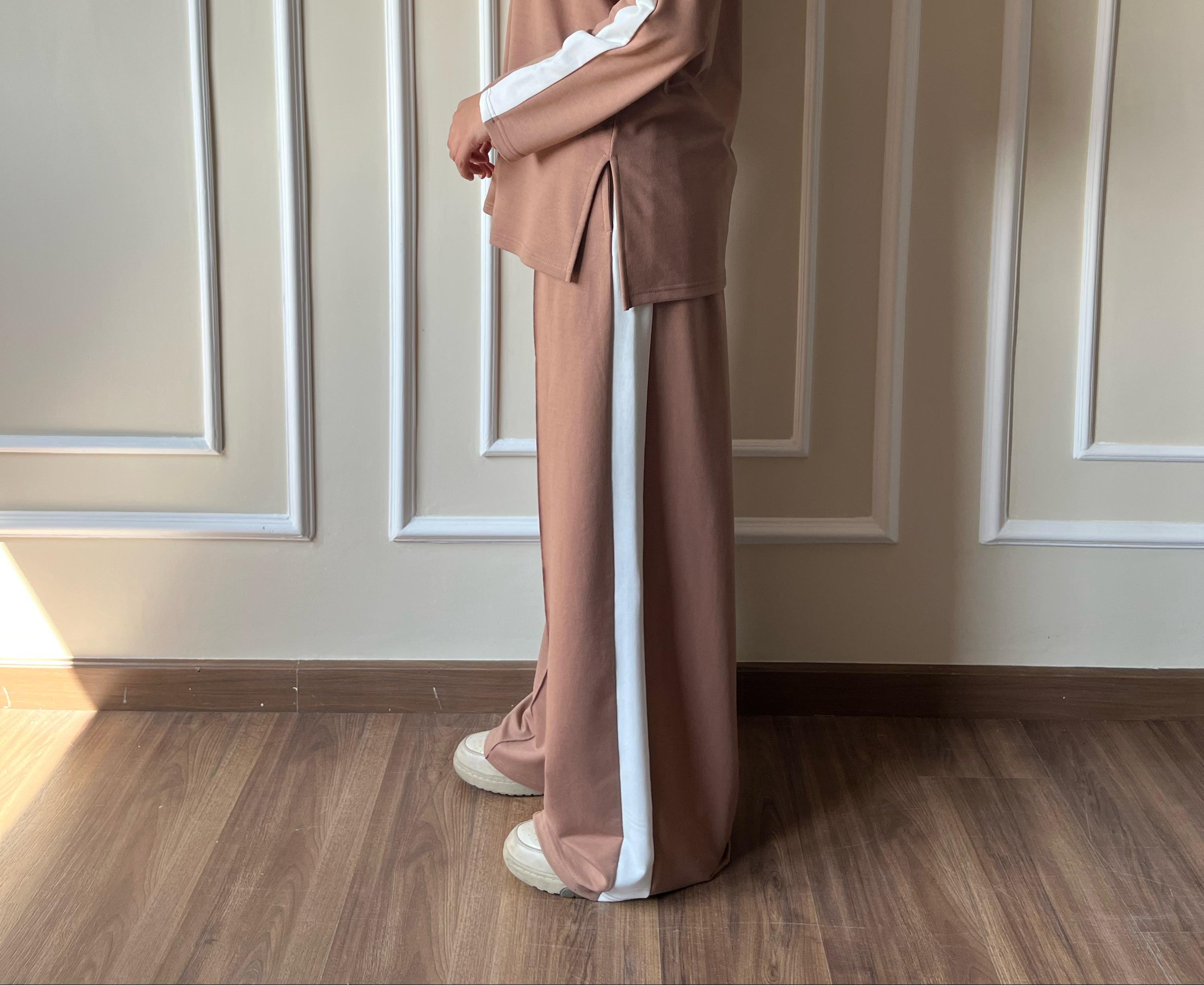 Polo Collar Pants | Brown