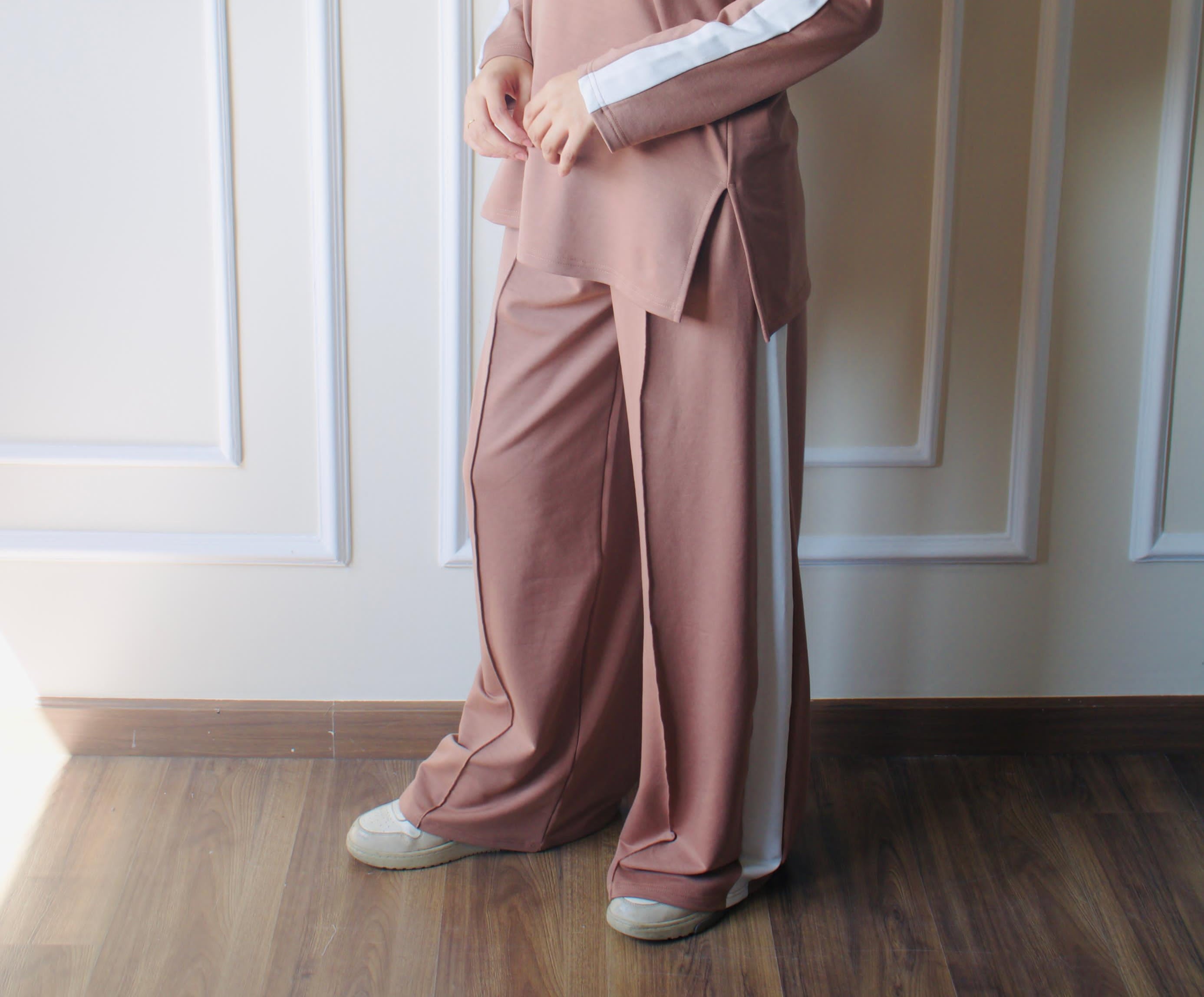 Polo Collar Pants | Brown