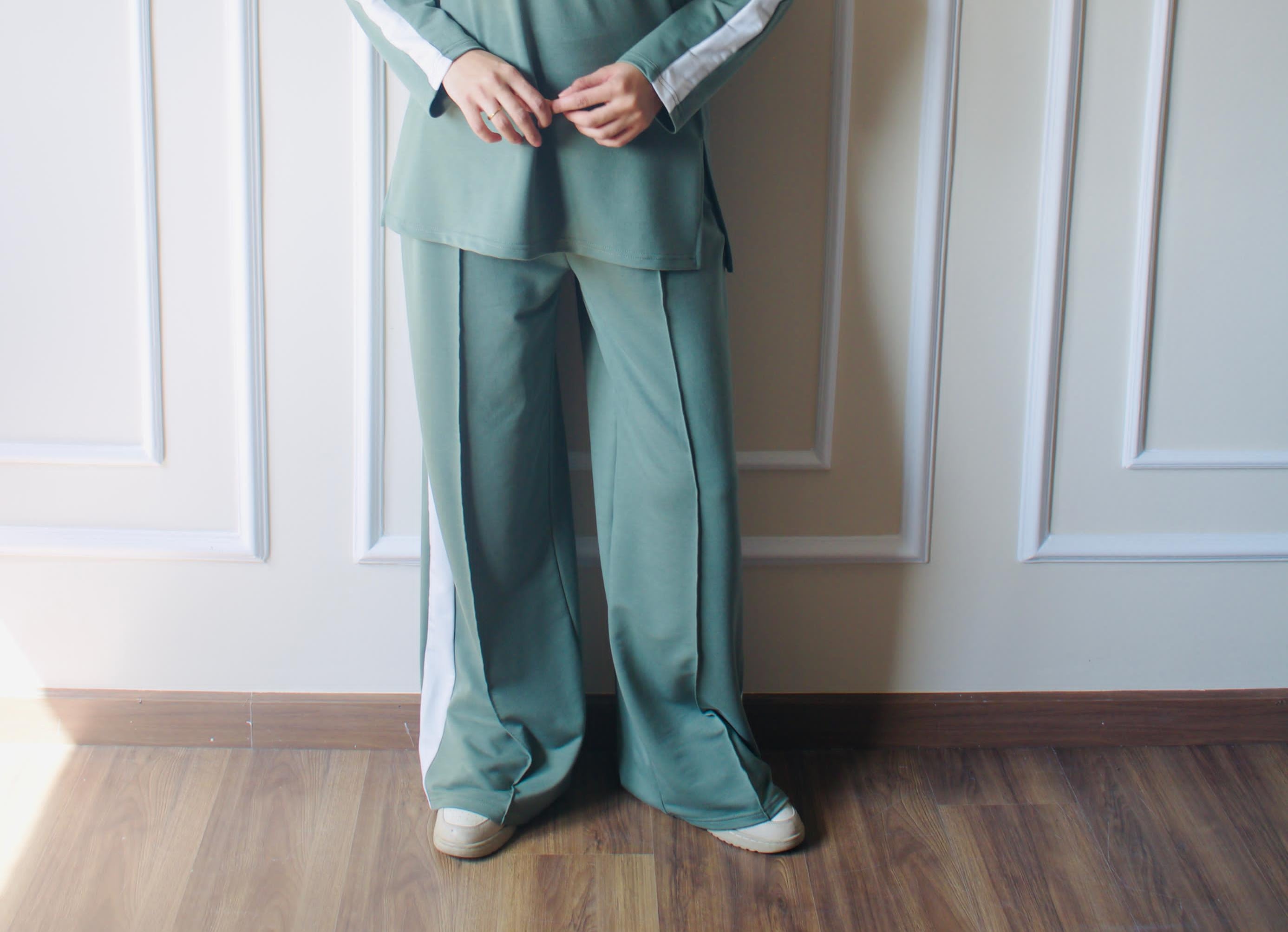 Polo Collar Pants | Olive