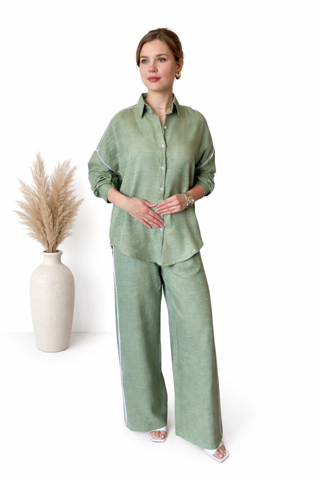 White Stripe Linen Set